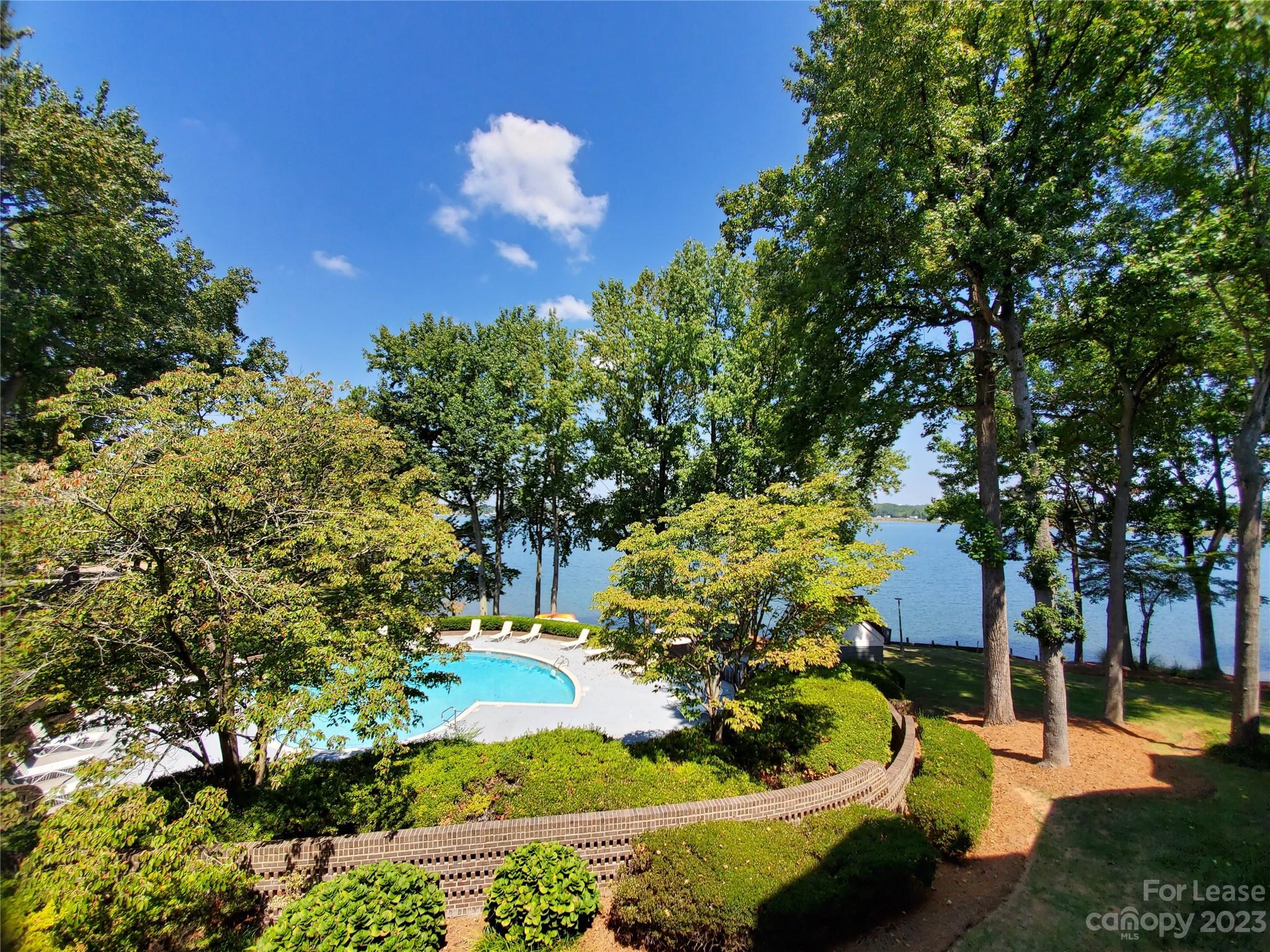 ***We have approved an application for this listing. The unit will be reported as closed as soon as the new tenant moves into the Residence.*** 2-2, 2ND FLOOR CONDO OVERLOOKING LAKE NORMAN IN DAVIDSON, R/R, DW, DP, DR, FP IN LR (NW), CARPET, STACKED W/D INCLUDED, NEW HEAT PUMP & C/A, WATER INC. IN RENT, LARGE PORCH OVERLOOKING LAKE NORMAN, COMMUNITY AMENTITIES: POOL, PRIVATE PIER ON LAKE NORMAN, TENNIS COURTS, PICNIC AREAS, FITNESS TRAILS, VOLLEYBALL COURT, PARKING 1103#–