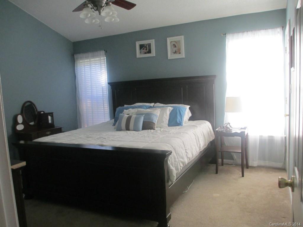 Country Club Heights - Residential