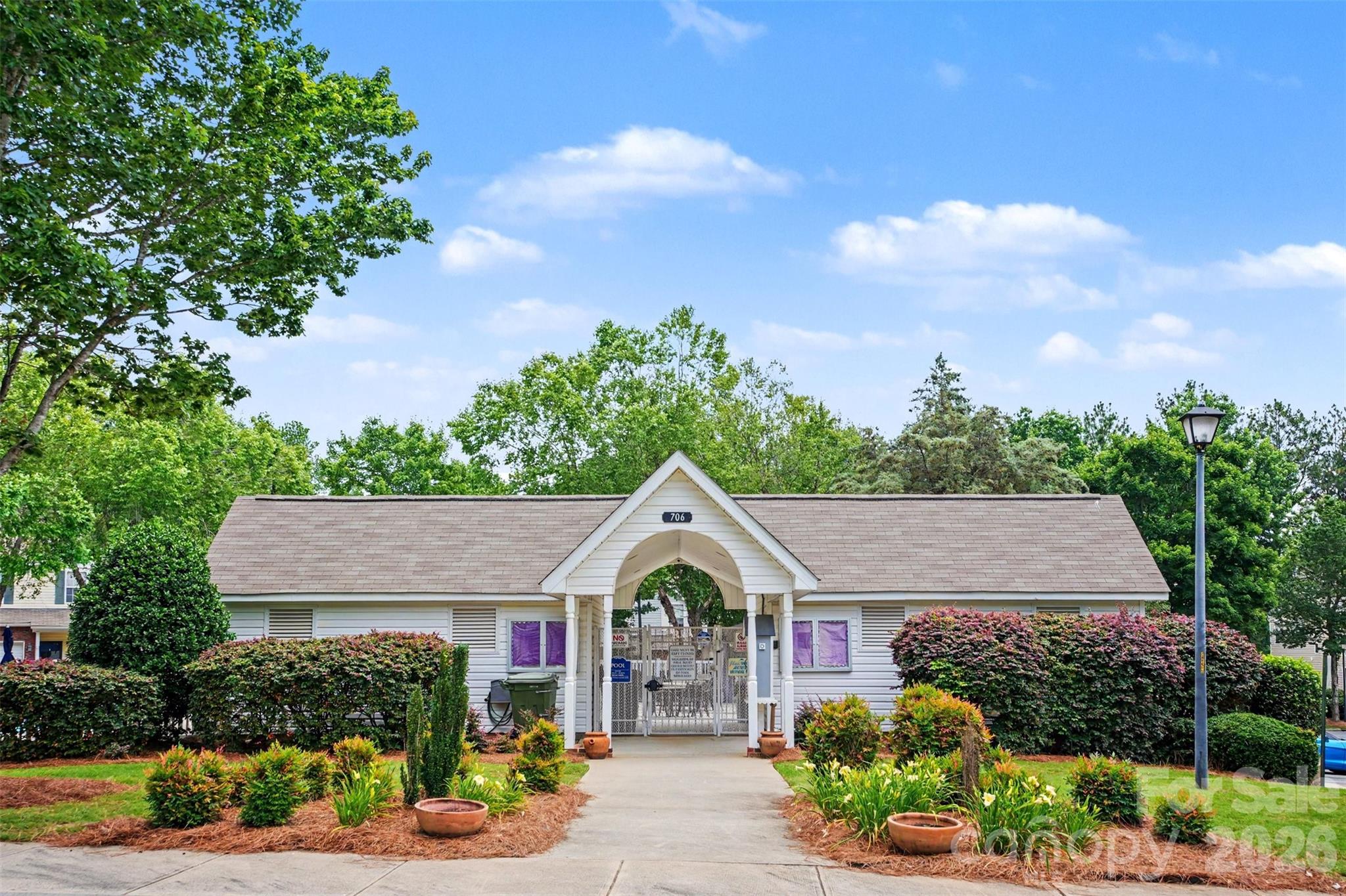 Cascades at River Crossing - Residential