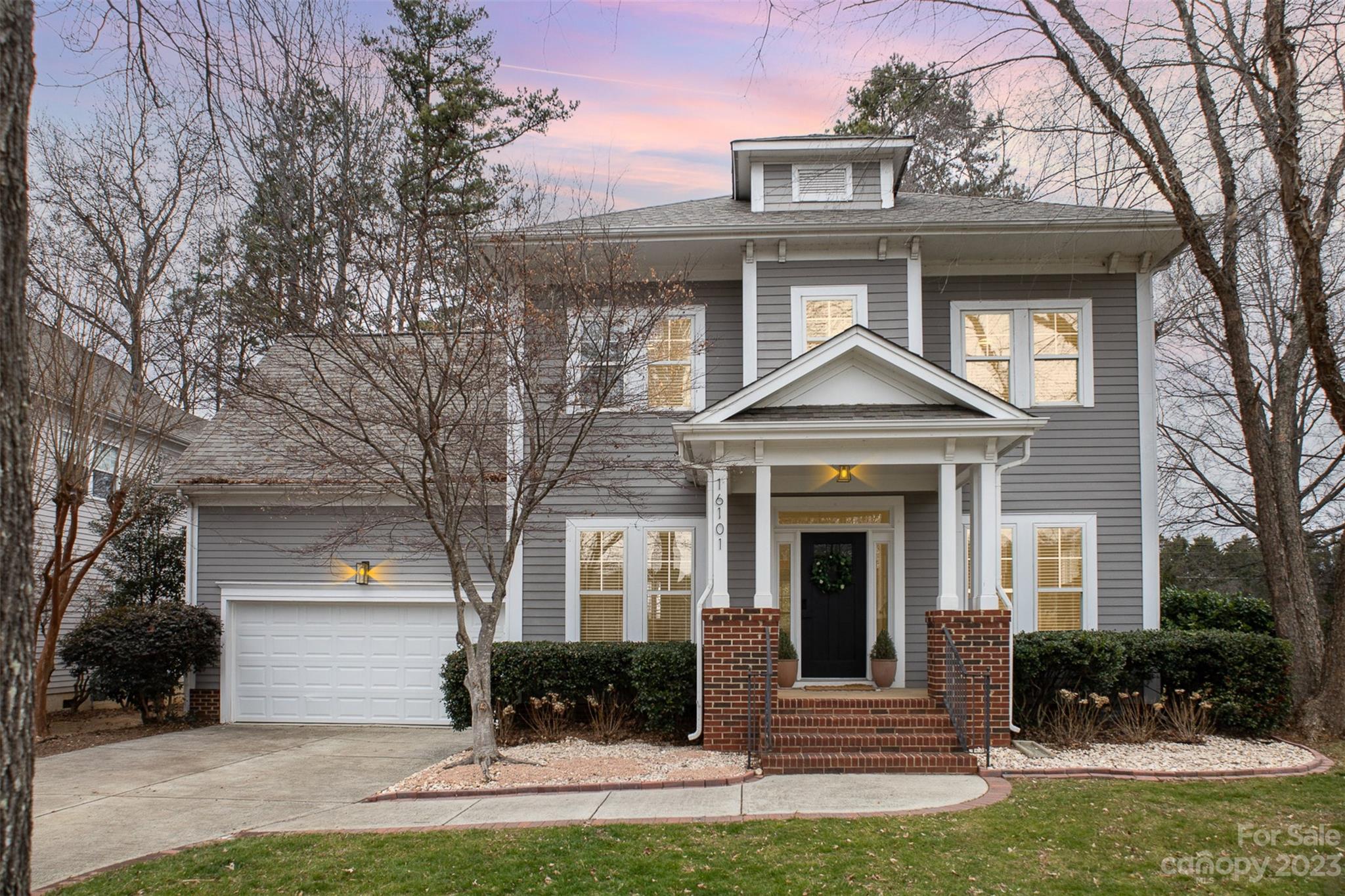 Welcome home and fall in love with the stunning views over Lake Norman! Along with the views, this home offers a cozy fireplace and office with custom built-ins. Kitchen boasts large farmhouse sink, solid quartz counters, top of the line stainless steel appliances and a custom backsplash. Primary bedroom offers a walk-in closet and dual vanities in the primary bath. 2 more bedrooms and a large bonus that could also be a great bedroom complete the upstairs! You may also walk out to your private screened-in porch and enjoy a relaxing moment. Experience nature year-round with the large screened-in back porch, deck and fully fenced-in backyard to enjoy the Carolina Weather.  All this plus all the Birkdale community has to offer with clubhouse, pool, playgrounds, and tennis courts. Minutes from shopping, dining, interstate, entertainment, and more! Roof was also replaced in 2022!