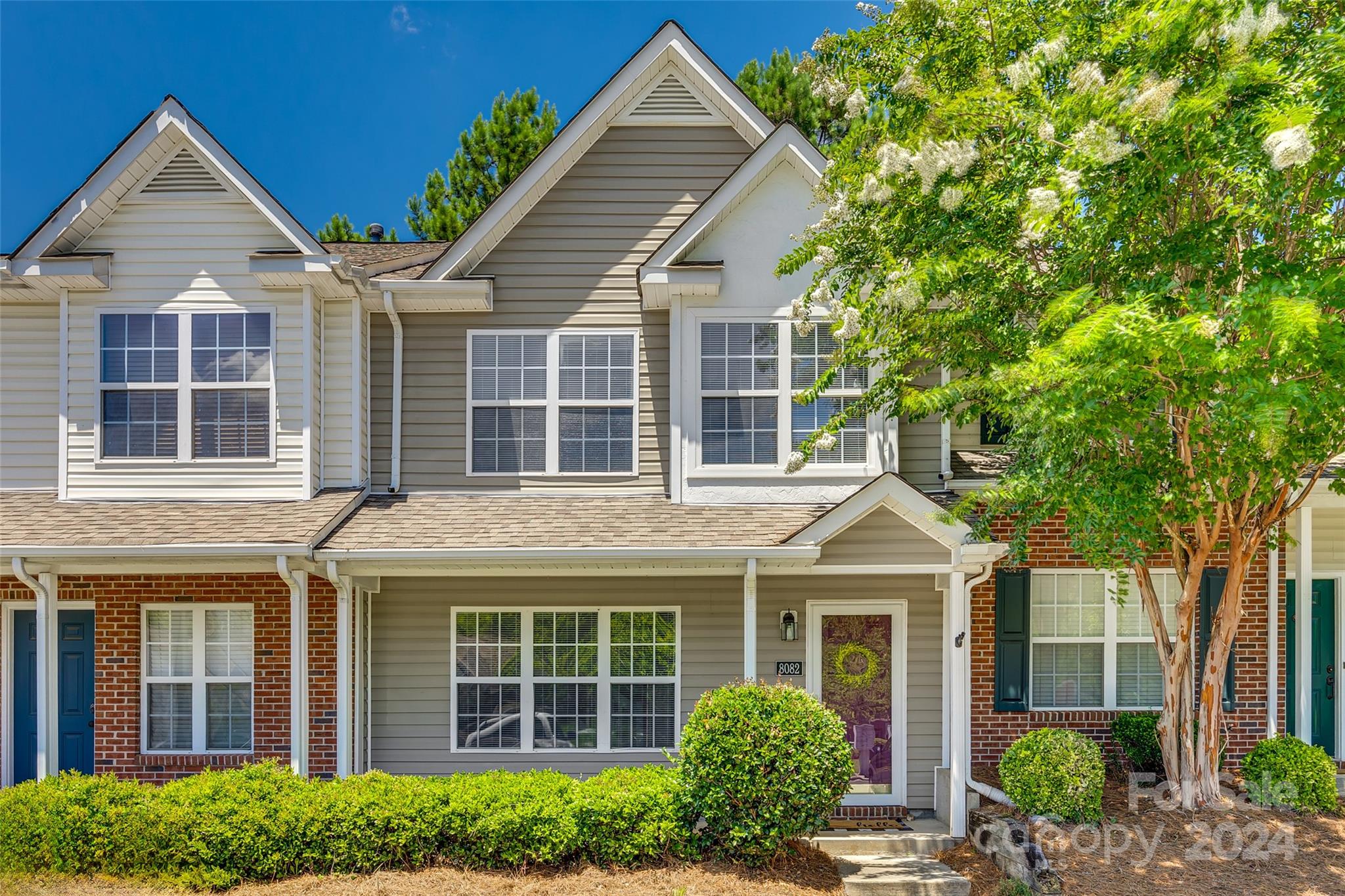 Windsor Trace - Residential