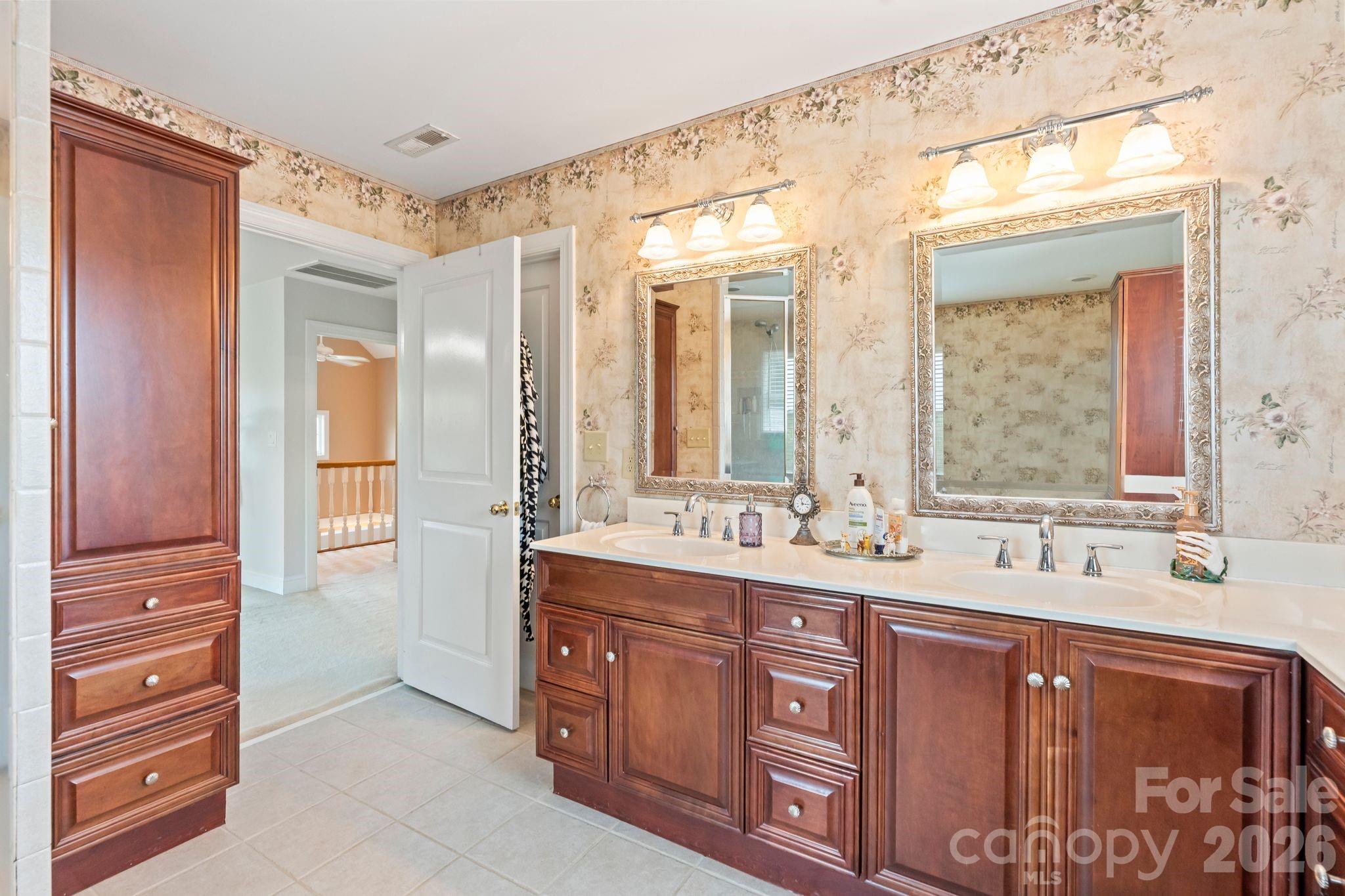 Glen Eagle - Residential