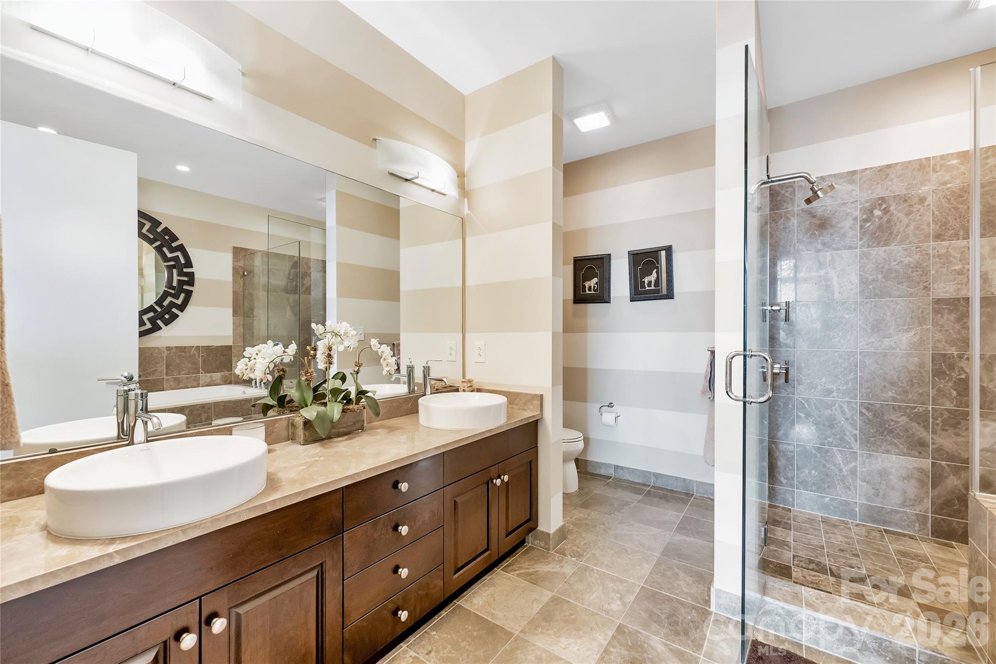 The Vue Charlotte - Residential