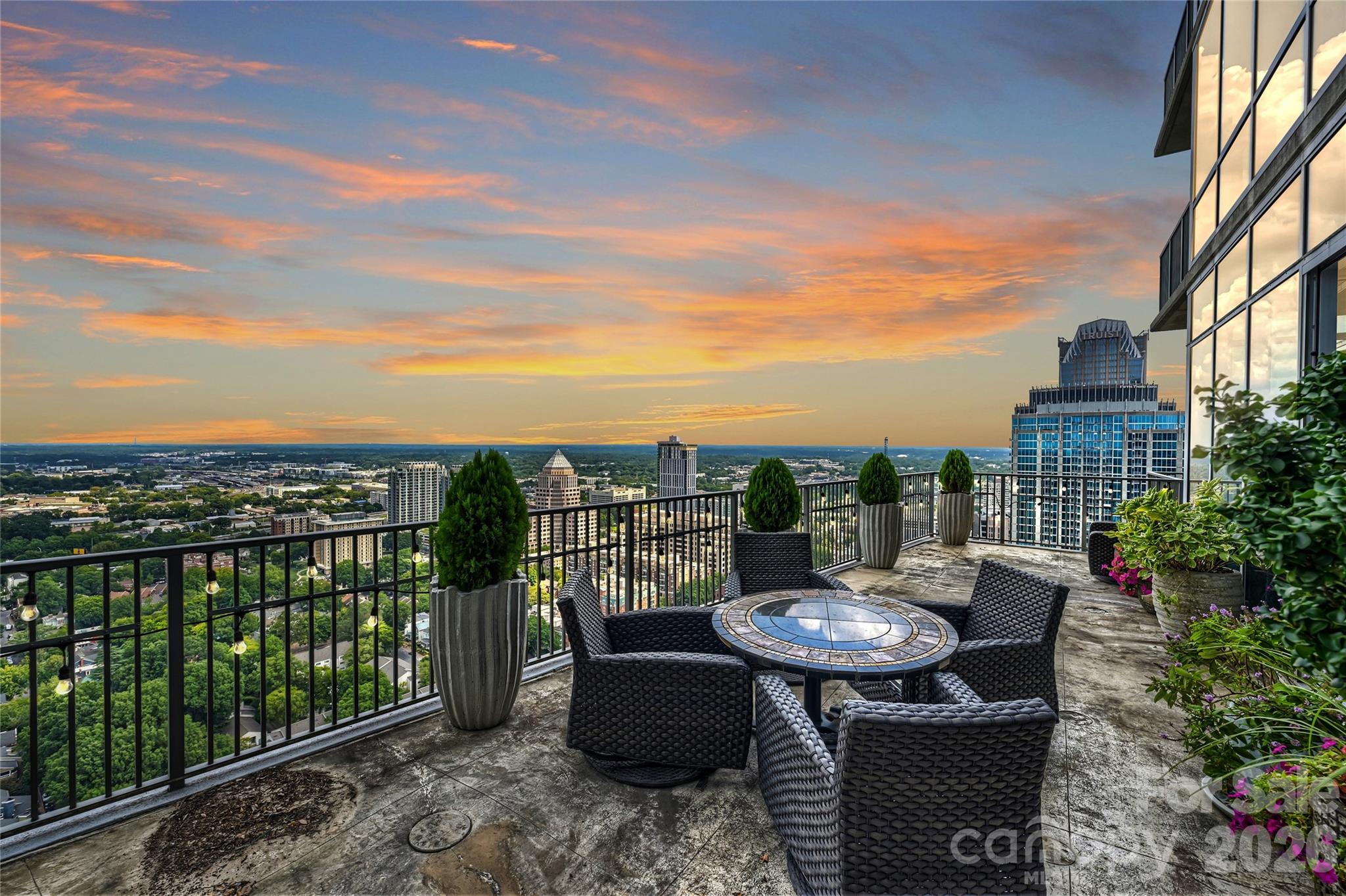 The Vue Charlotte - Residential