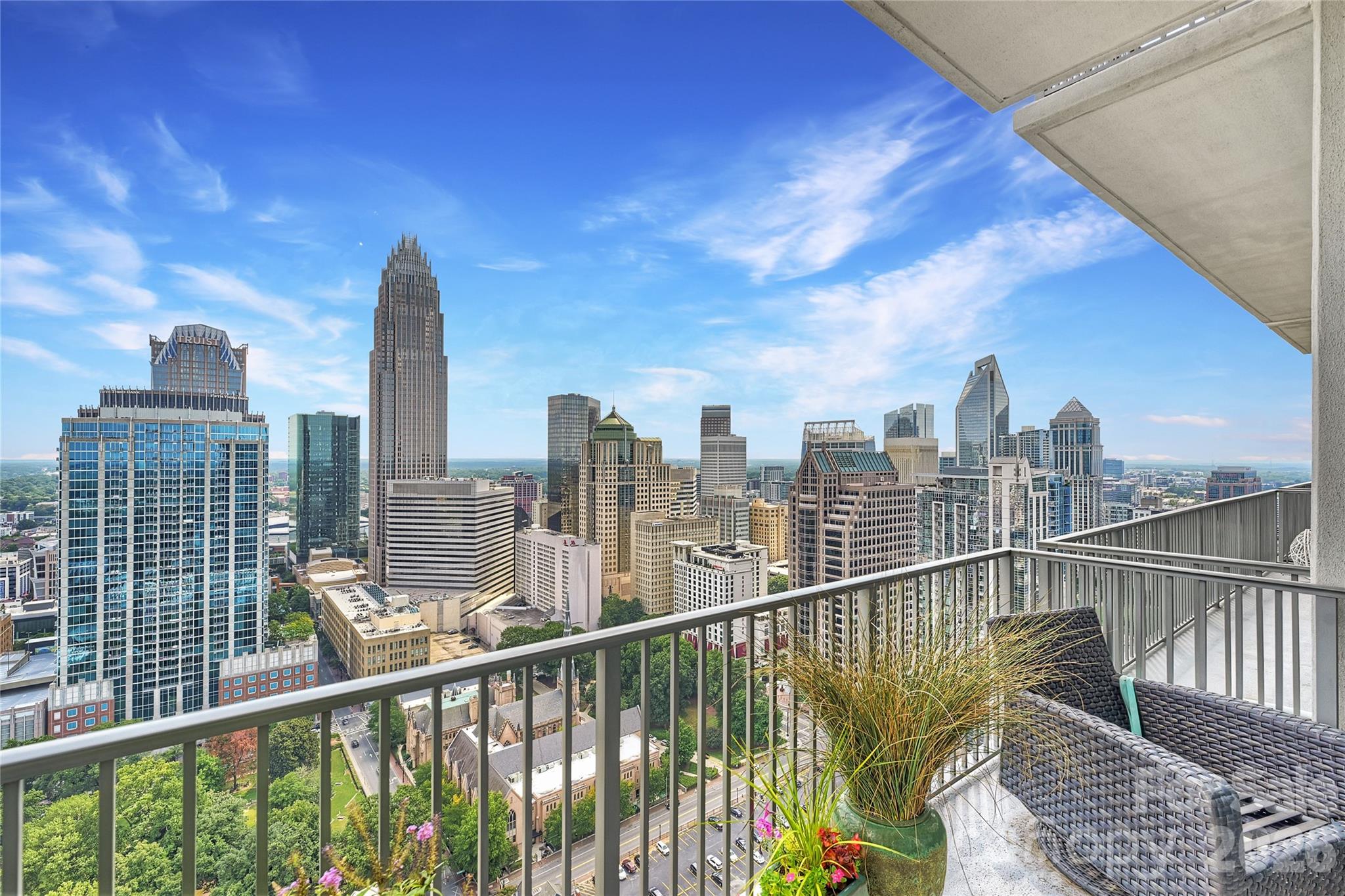 The Vue Charlotte - Residential
