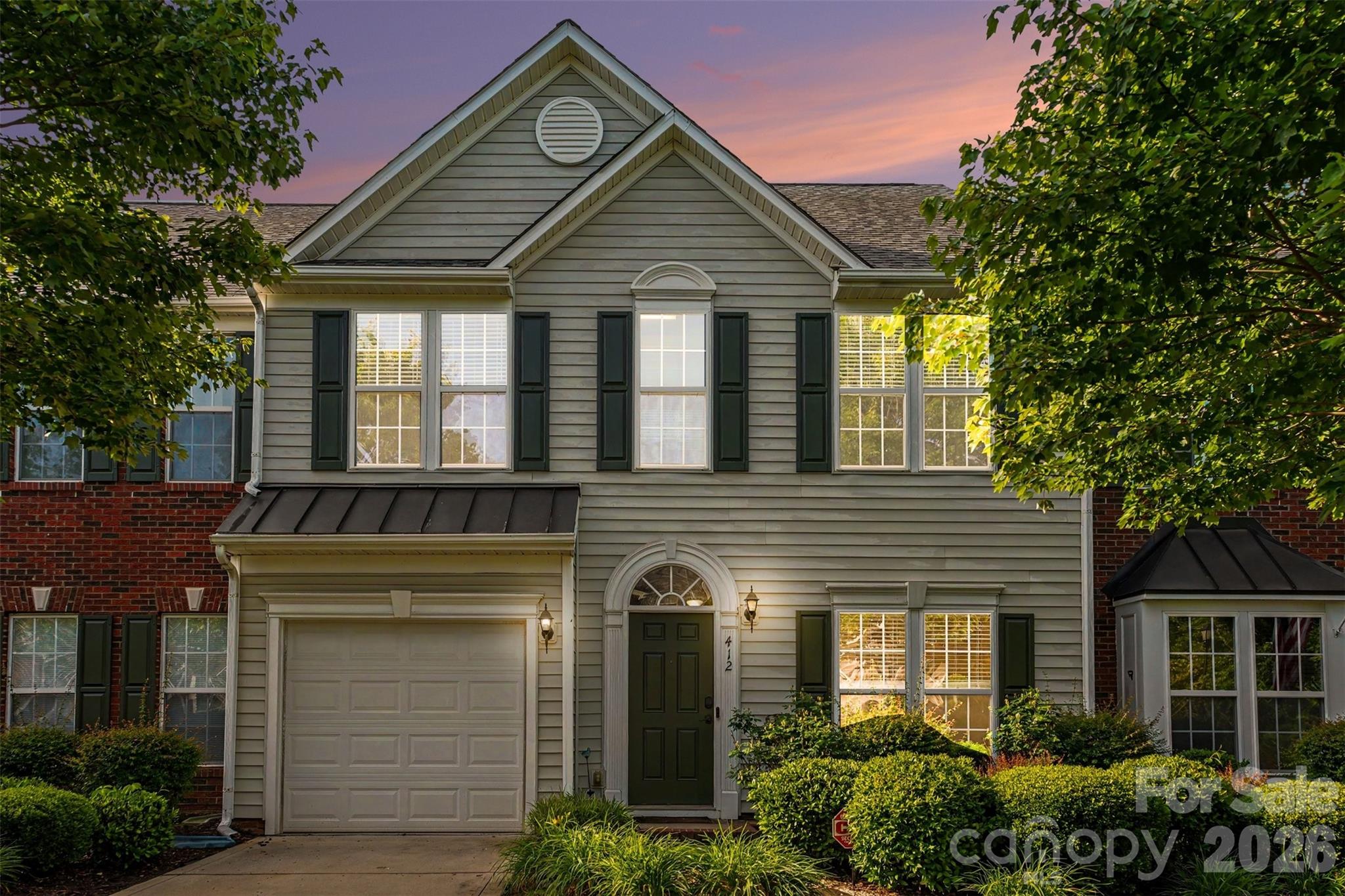 Beautiful townhome with thoughtfully designed living spaces located in the Fairway Townes at Regent Park community. The spacious primary suite features a tray ceiling, ceiling fan, double walk-in closets, and a newly renovated shower. Secondary bedrooms offer abundant natural light and generous closet space. Enjoy a private patio with a peacefully quaint landscaped backyard. Located in the Fort Mill school district with convenient access to shopping, dining, and major commuting routes.
