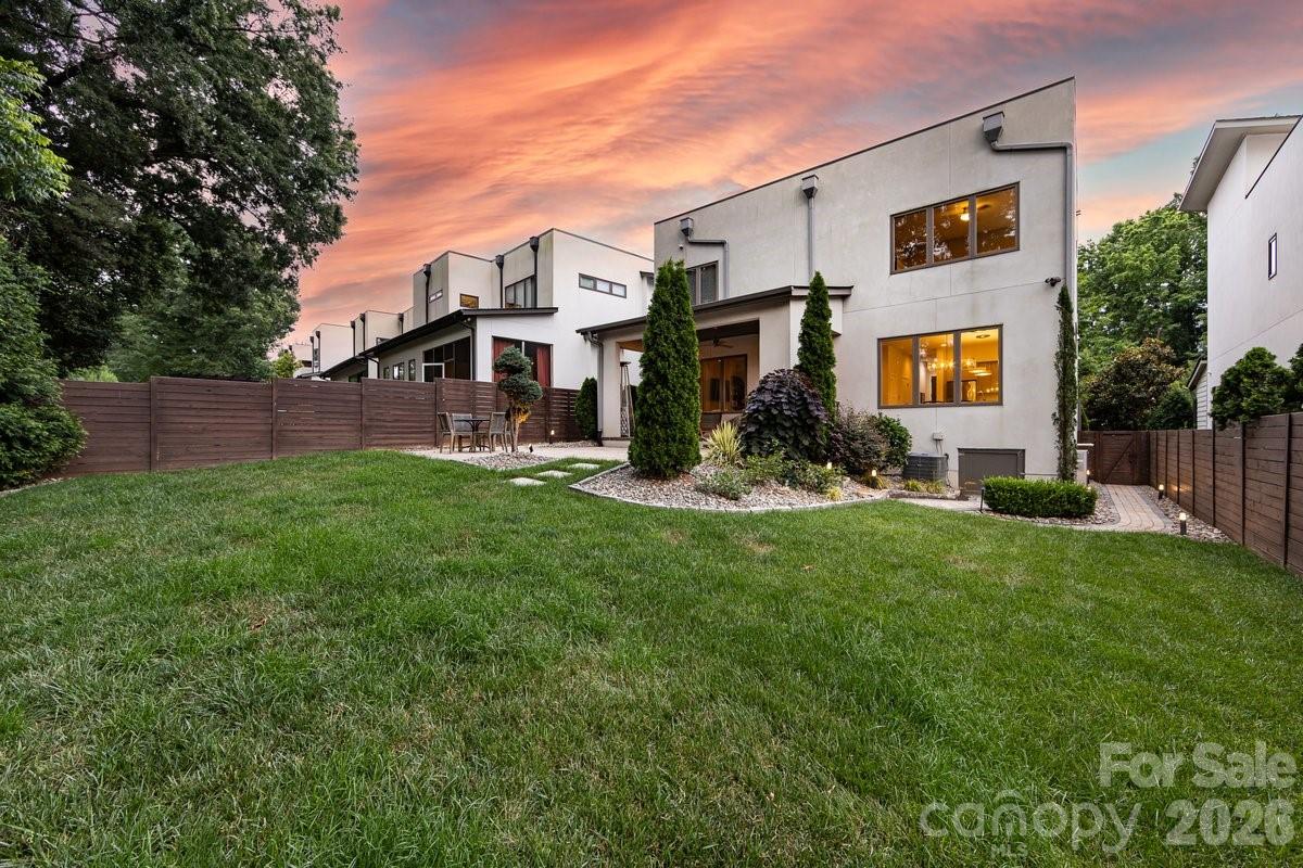 Oakhurst - Residential