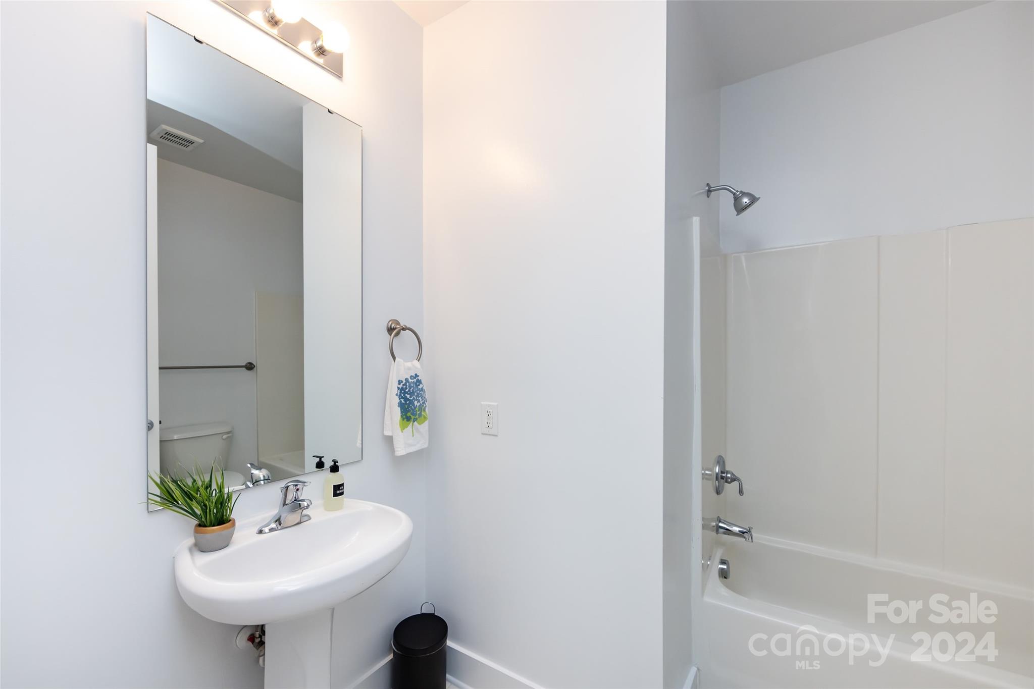 First Row Condominium - Residential