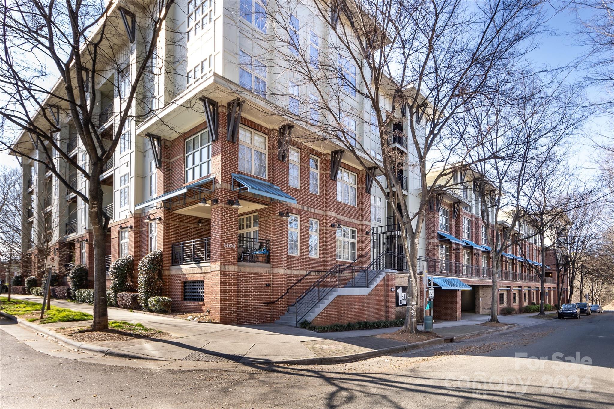 First Row Condominium - Residential