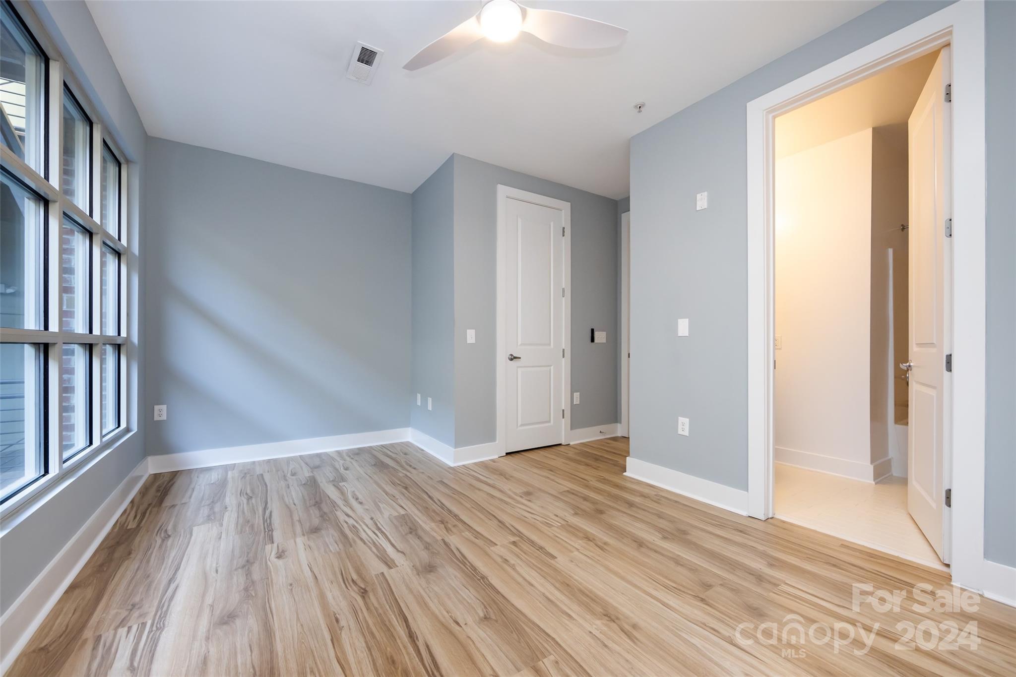 First Row Condominium - Residential