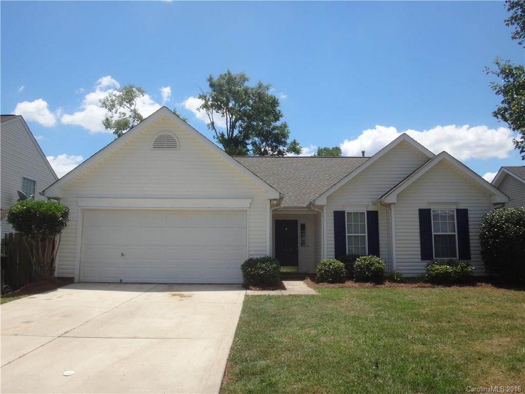 Well maintained home is looking for it's new owner! Split bedroom floor plan. This home has wood flooring through the main living areas, new carpets, roof was replaced in 2014 and HVAC was replaced in March of 2016.