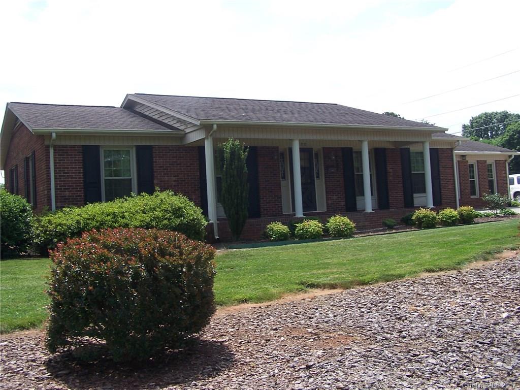 A one owner very well maintained home on 3 lots in a very popular and convenient location. Updates to include wood floors,tile showers,granite bath counter tops. Refrigerator and washer/dryer convey. Has more than one type heat source. Gas log fireplace. Built in wall unit in living room. Workshop. Windows were new in
2011 lifetime gty. Beautiful landscaping. This property will be a pleasure to show.You can see
the detail and care sellers have in this property. includes-4756451283 & 4756453339
