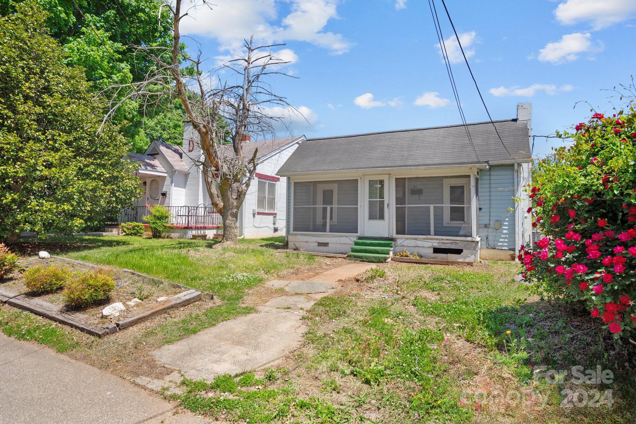 Welcome Home! Whether you are a first-time home owner looking to add your own personal touch, or an investor looking for a project, this is the ideal investment. The bones are great, and only needs your creative touch to freshen this home up! This 2 bedroom, 1 bathroom home has the ideal floorplan with major potential. 148 Foster St features a large living room, an eat-in kitchen, and large bedrooms. This welcoming neighborhood is waiting for you to join this tight-knit community! Opportunities like this don’t last long, hurry home! Property being sold AS-IS. Claims made in this listing are deemed correct by seller, but buyer understands it is their responsibility to confirm all info