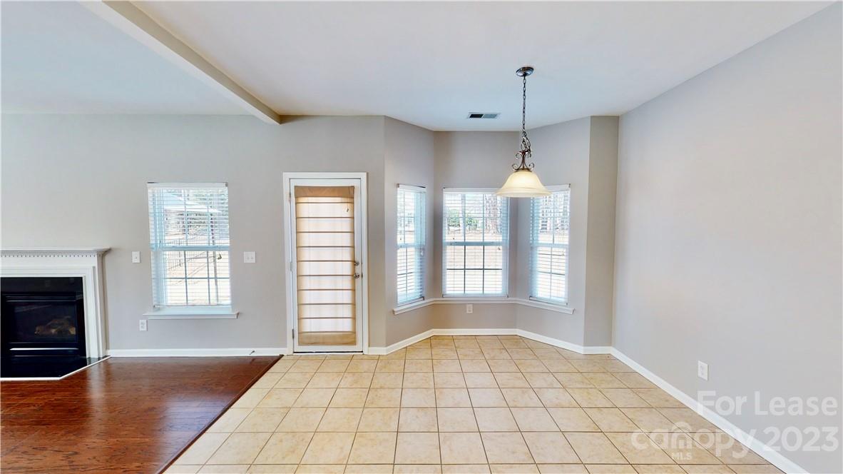 Stowe Pointe - Residential Lease