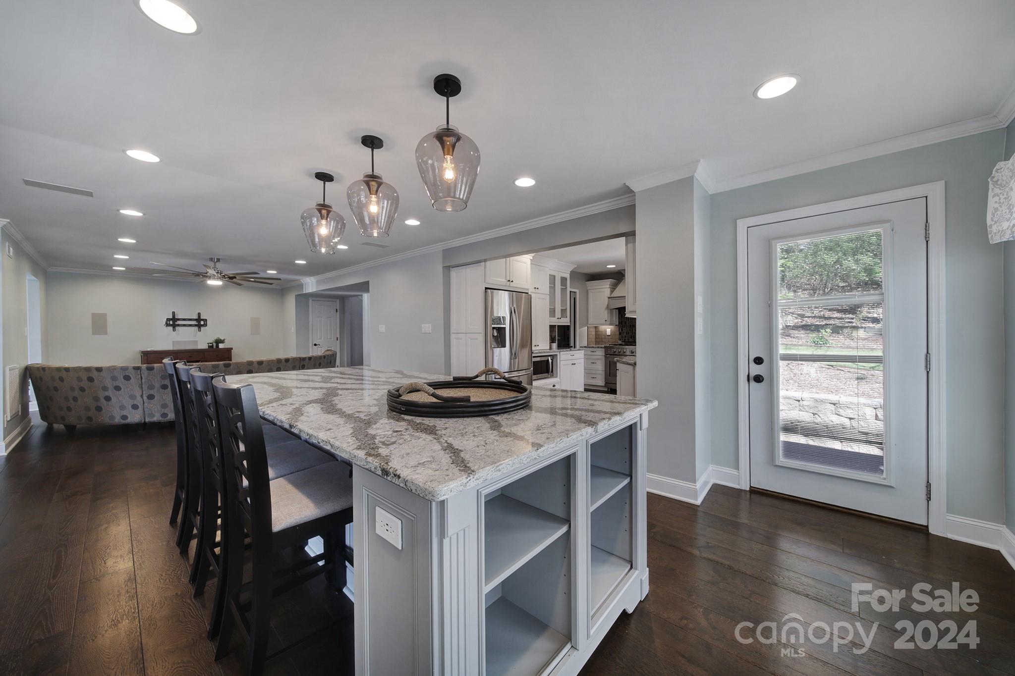 Tega Cay - Residential