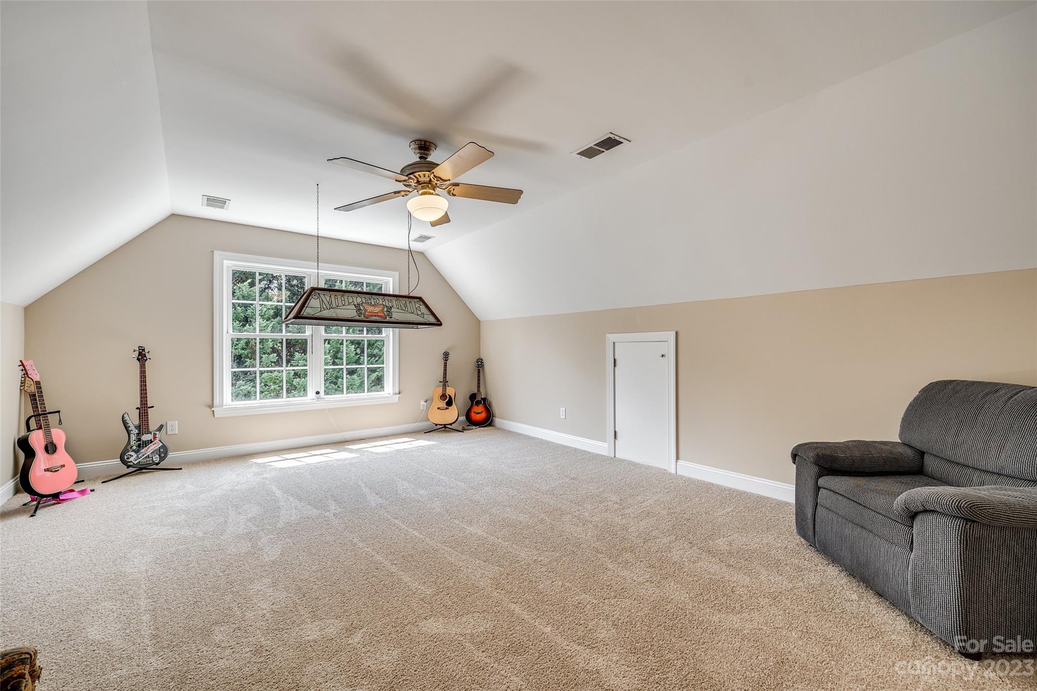 The Lakes At Derby Downs - Residential
