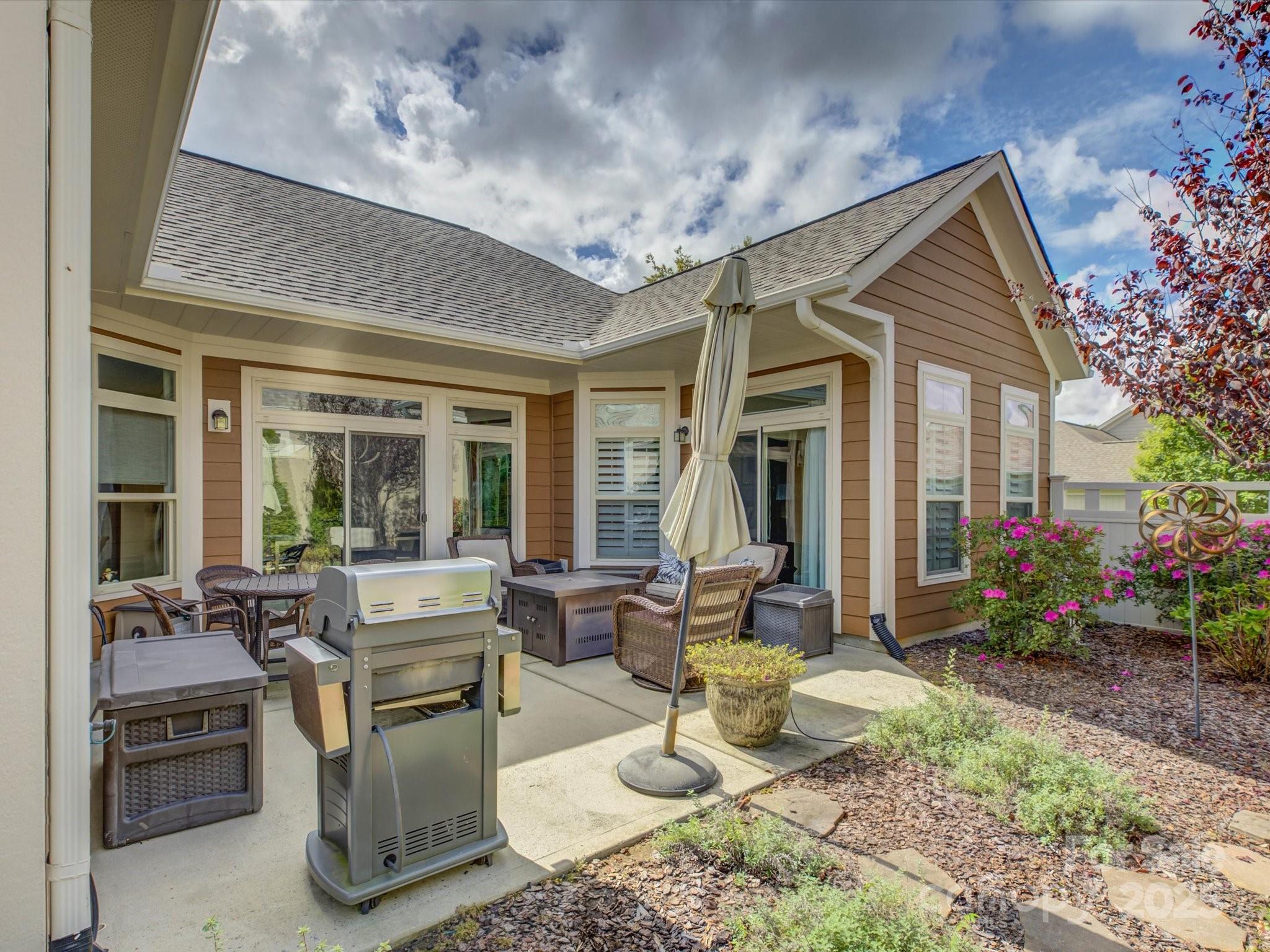 The Courtyards of Marvin - Residential