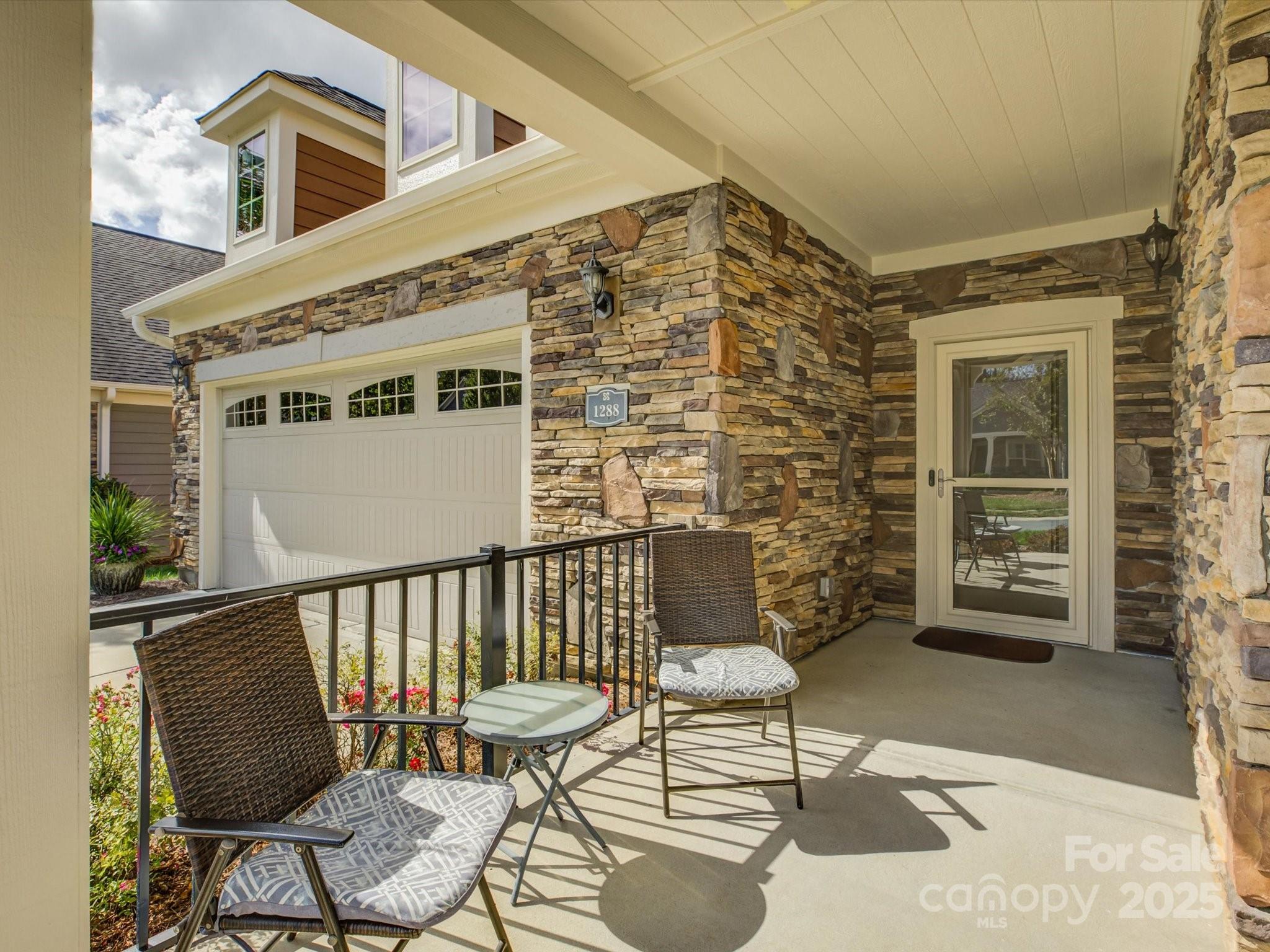 The Courtyards of Marvin - Residential