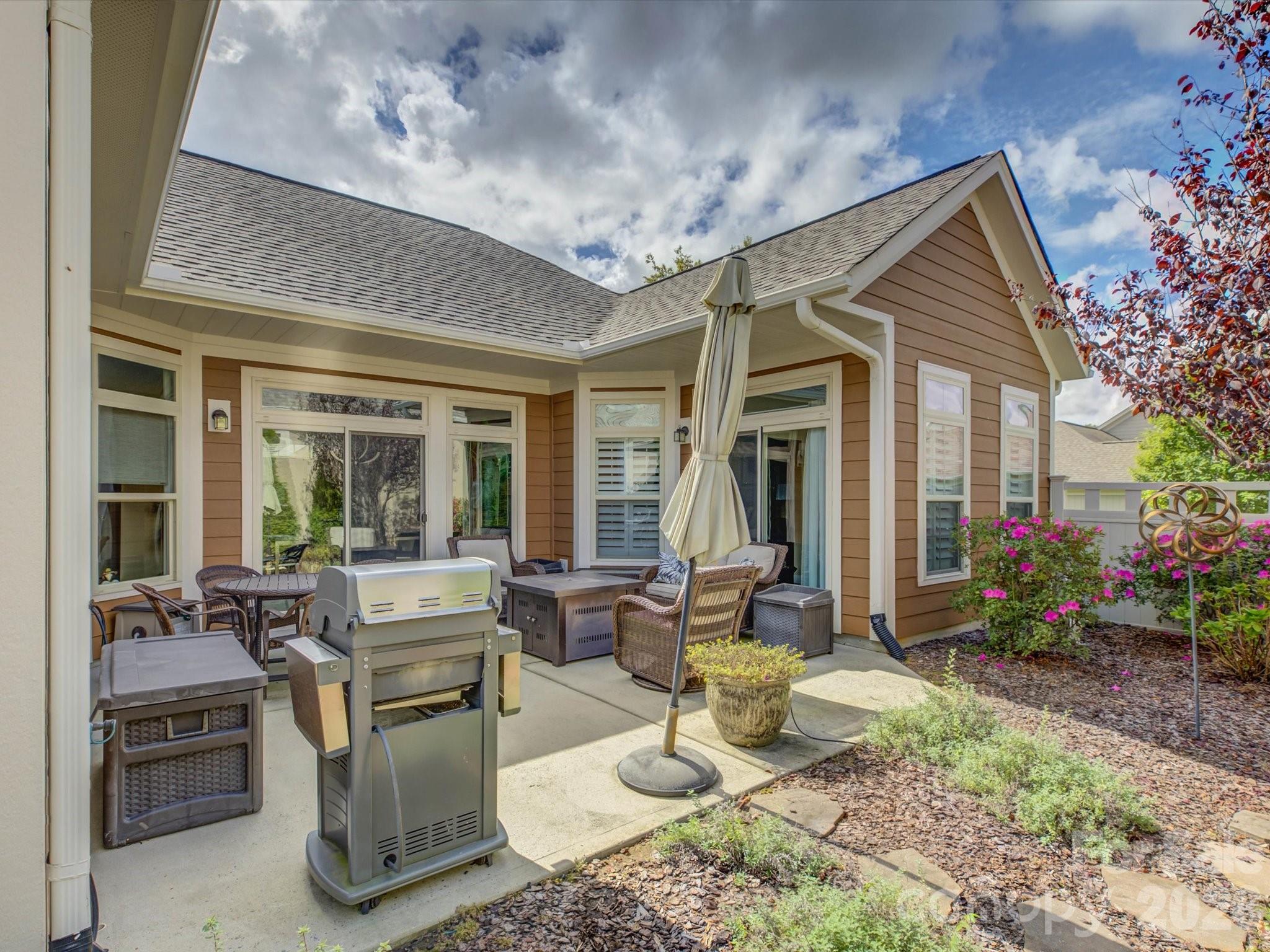 The Courtyards of Marvin - Residential