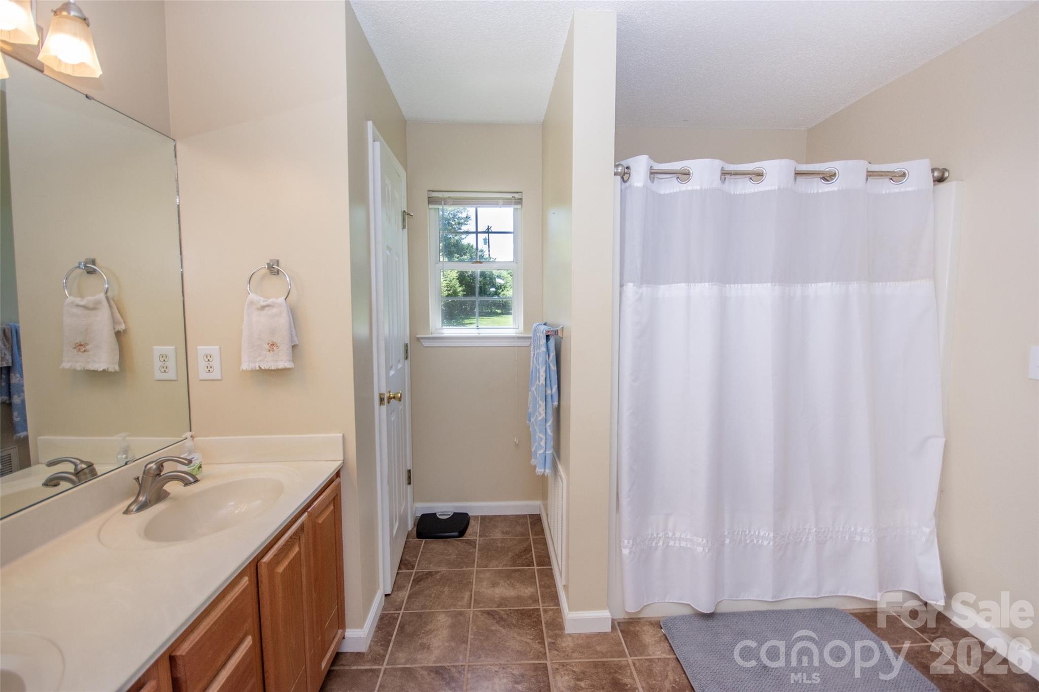 Bethany Trace - Residential