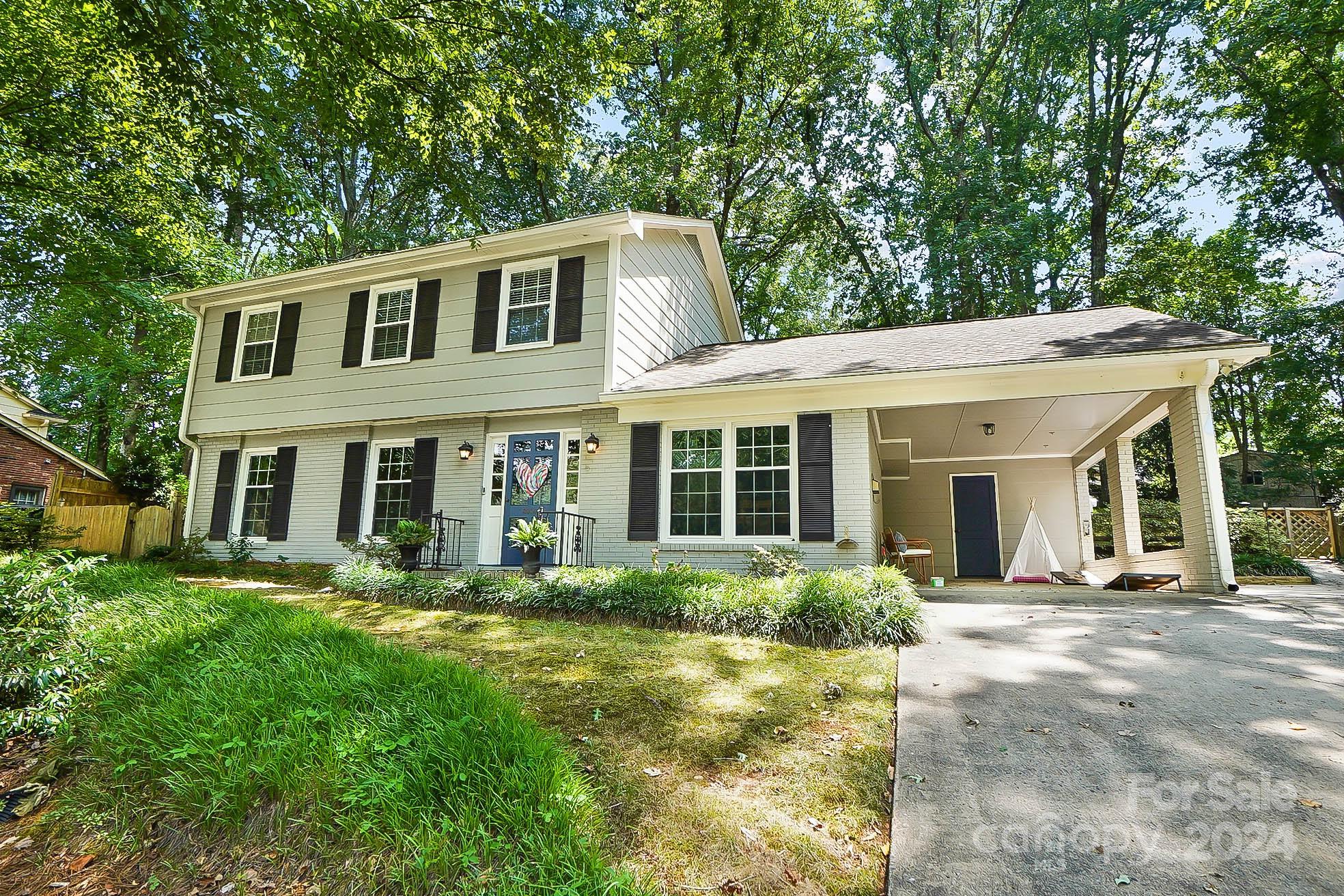 Beverly Woods - Residential