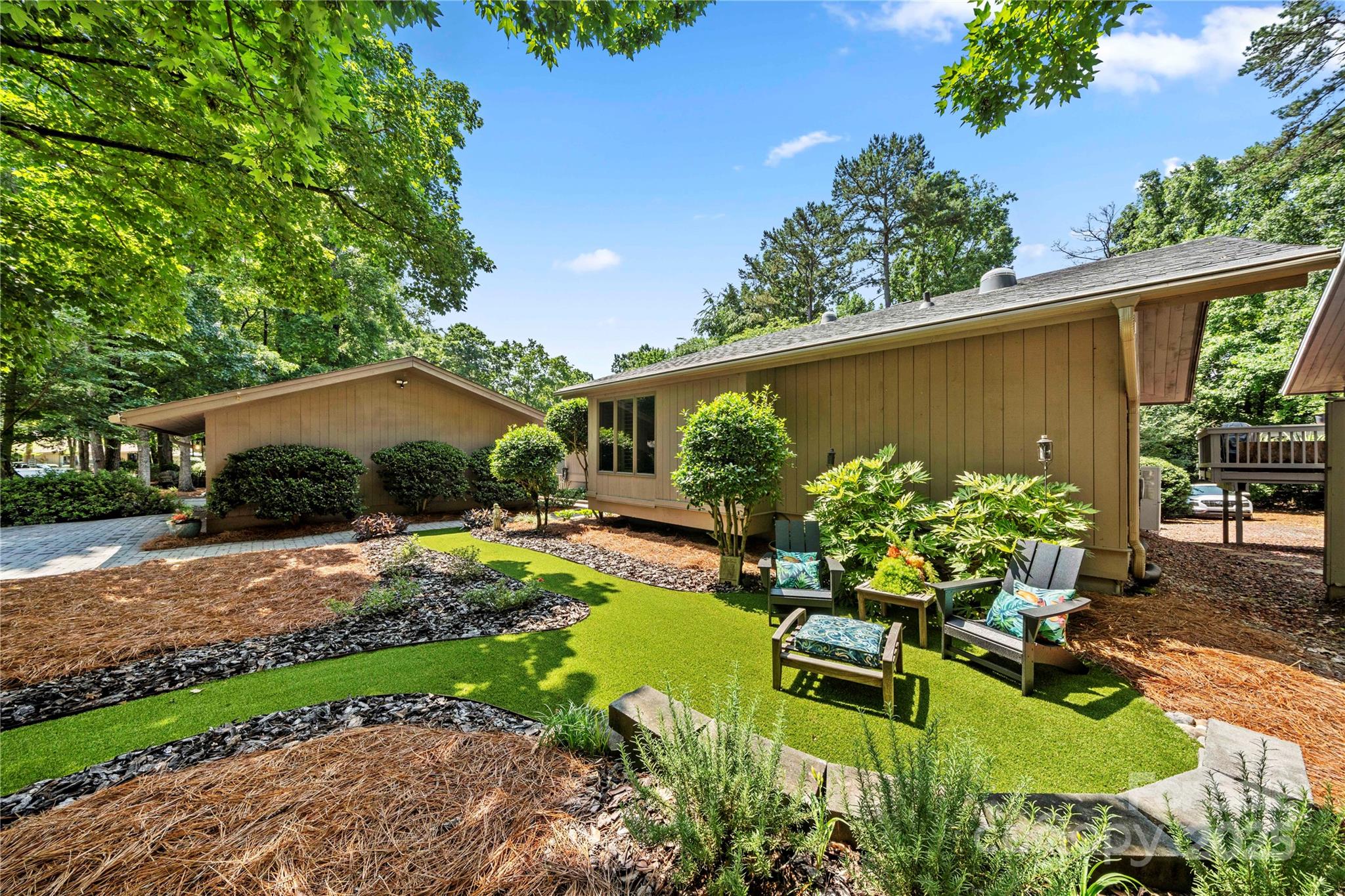 River Hills - Residential