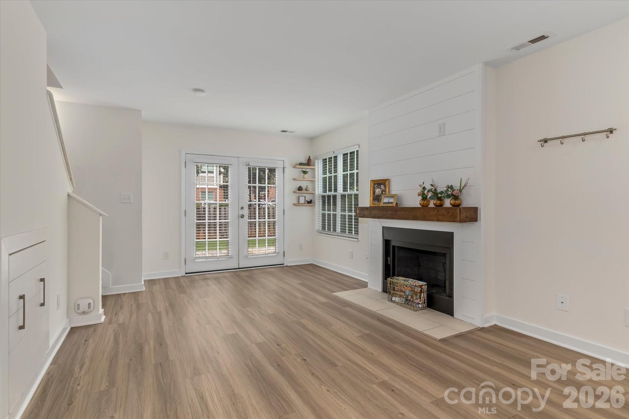 Commonwealth Park - Residential