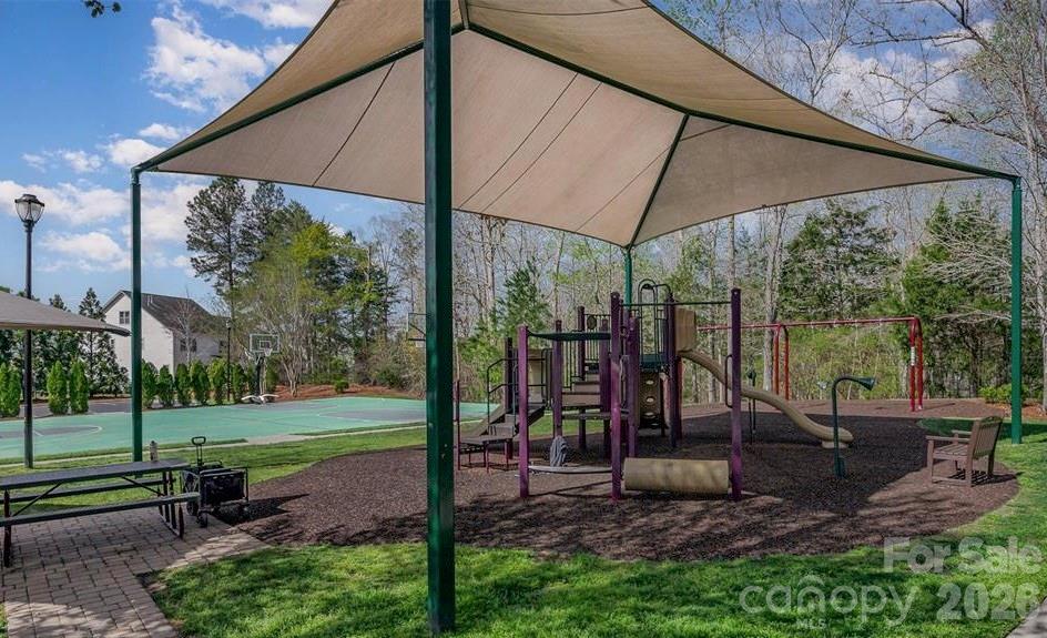 Lake Ridge - Residential
