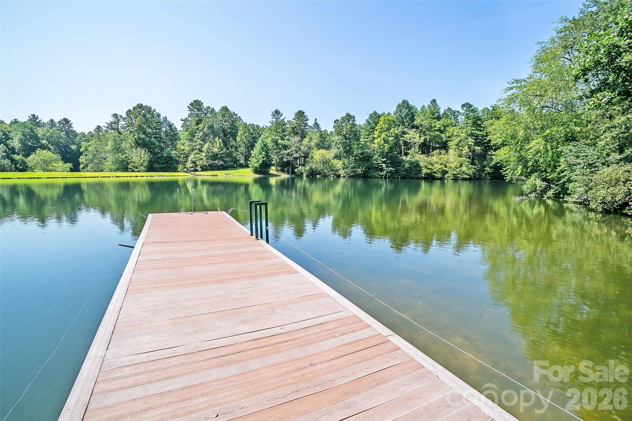 Straus Park - Land
