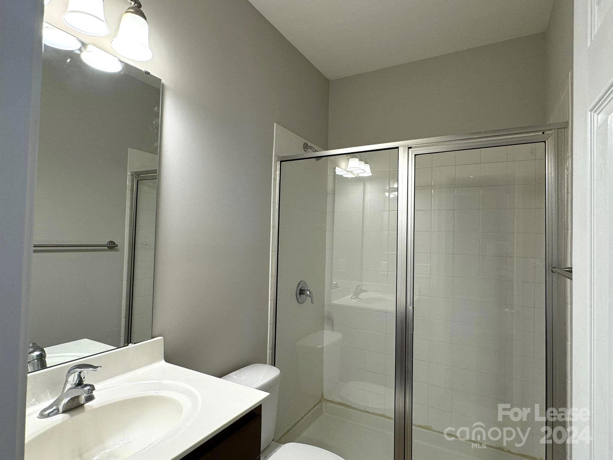 Greylock - Residential Lease