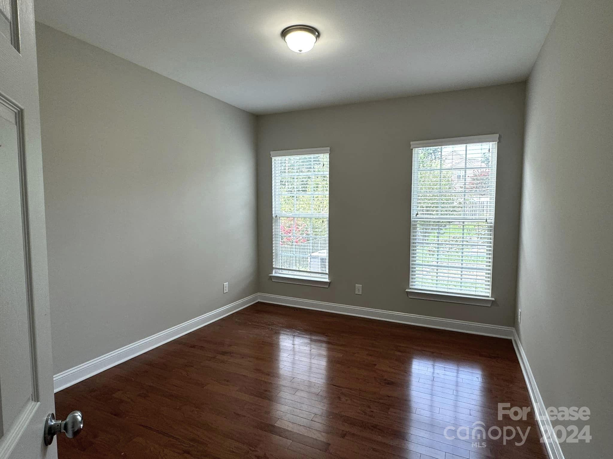 Greylock - Residential Lease