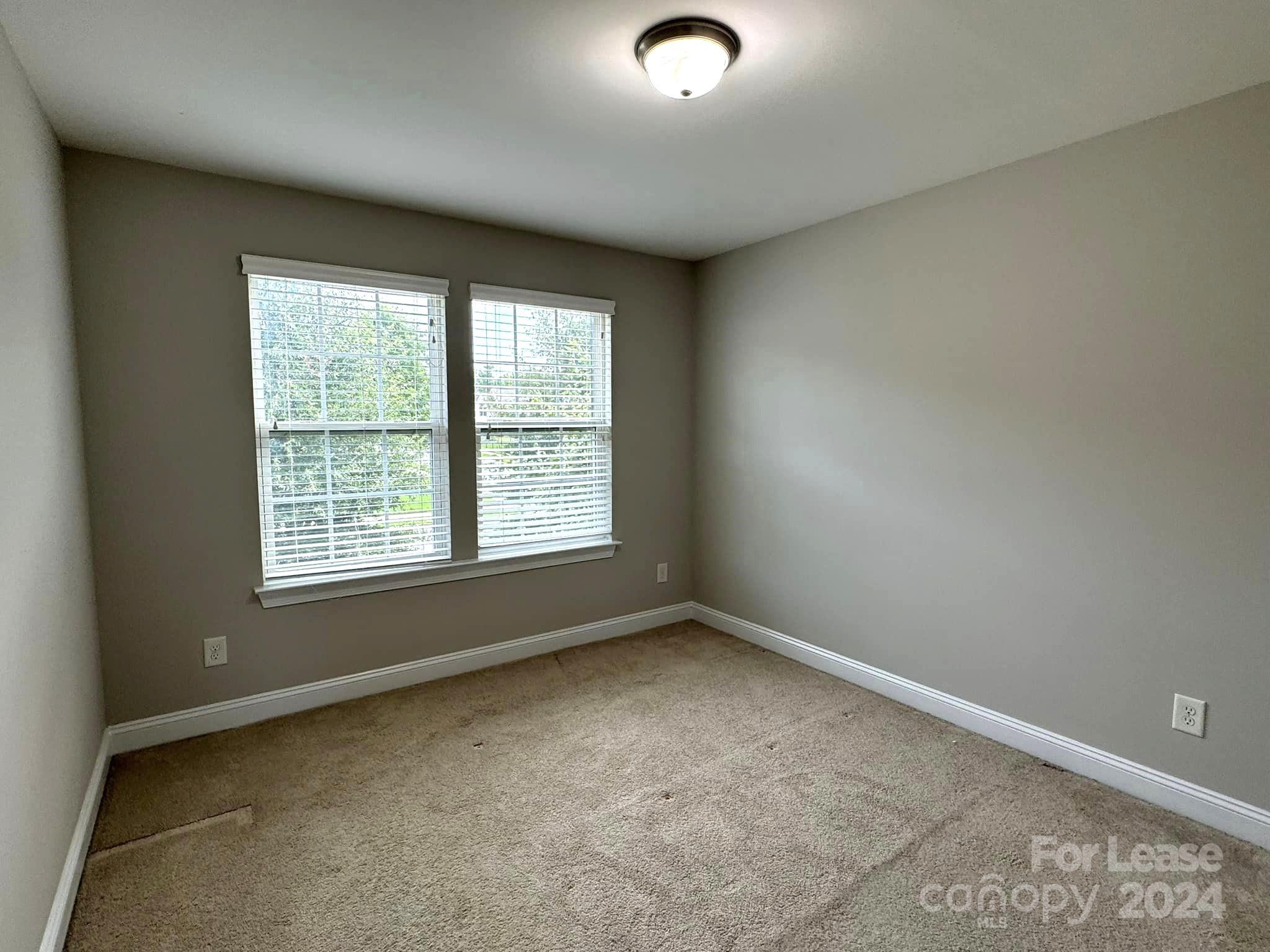 Greylock - Residential Lease