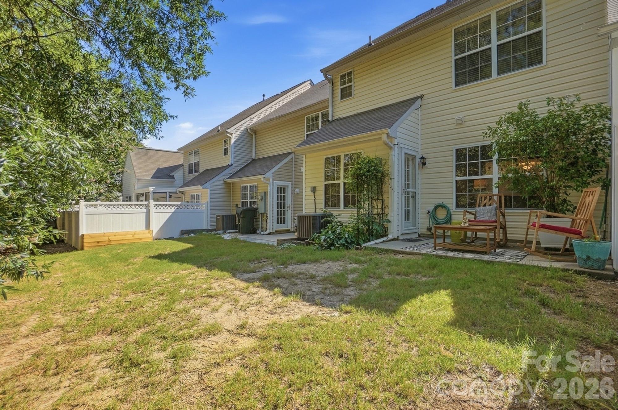 Lexington Commons - Residential