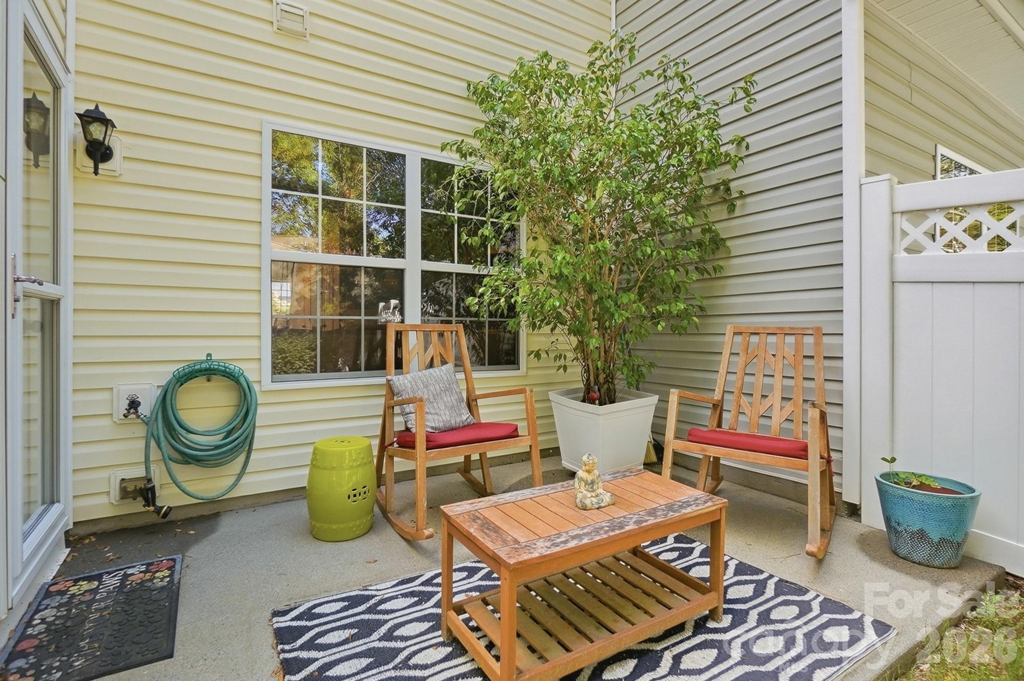 Lexington Commons - Residential