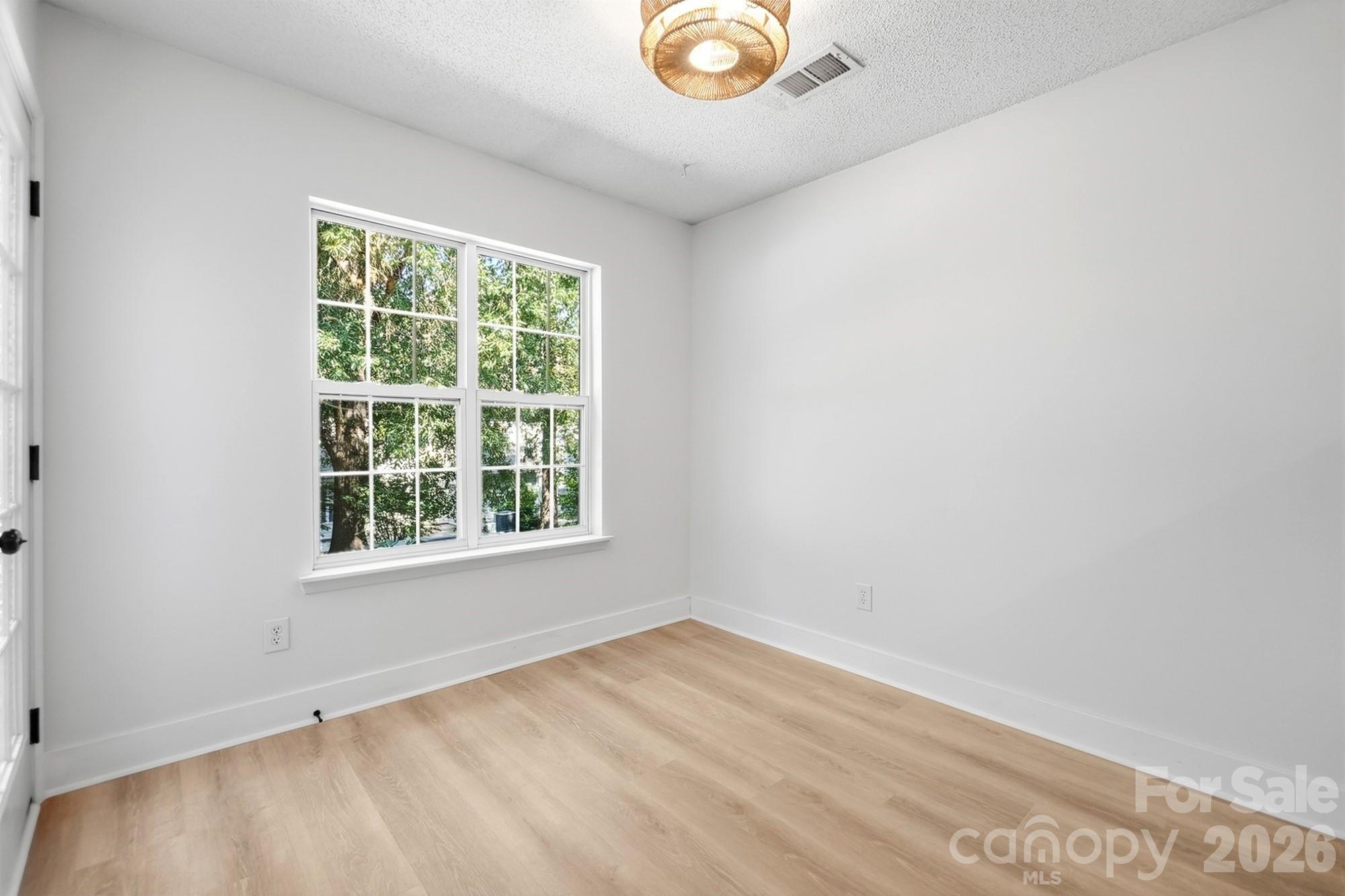 Lexington Commons - Residential