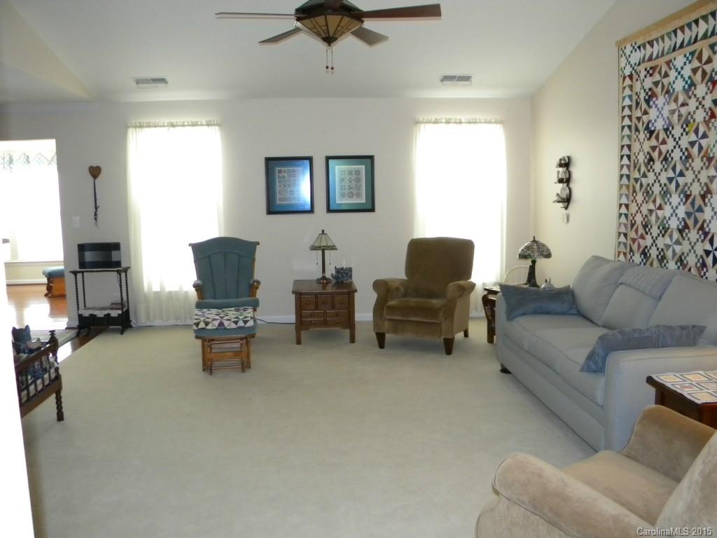 Glen Laurel - Residential