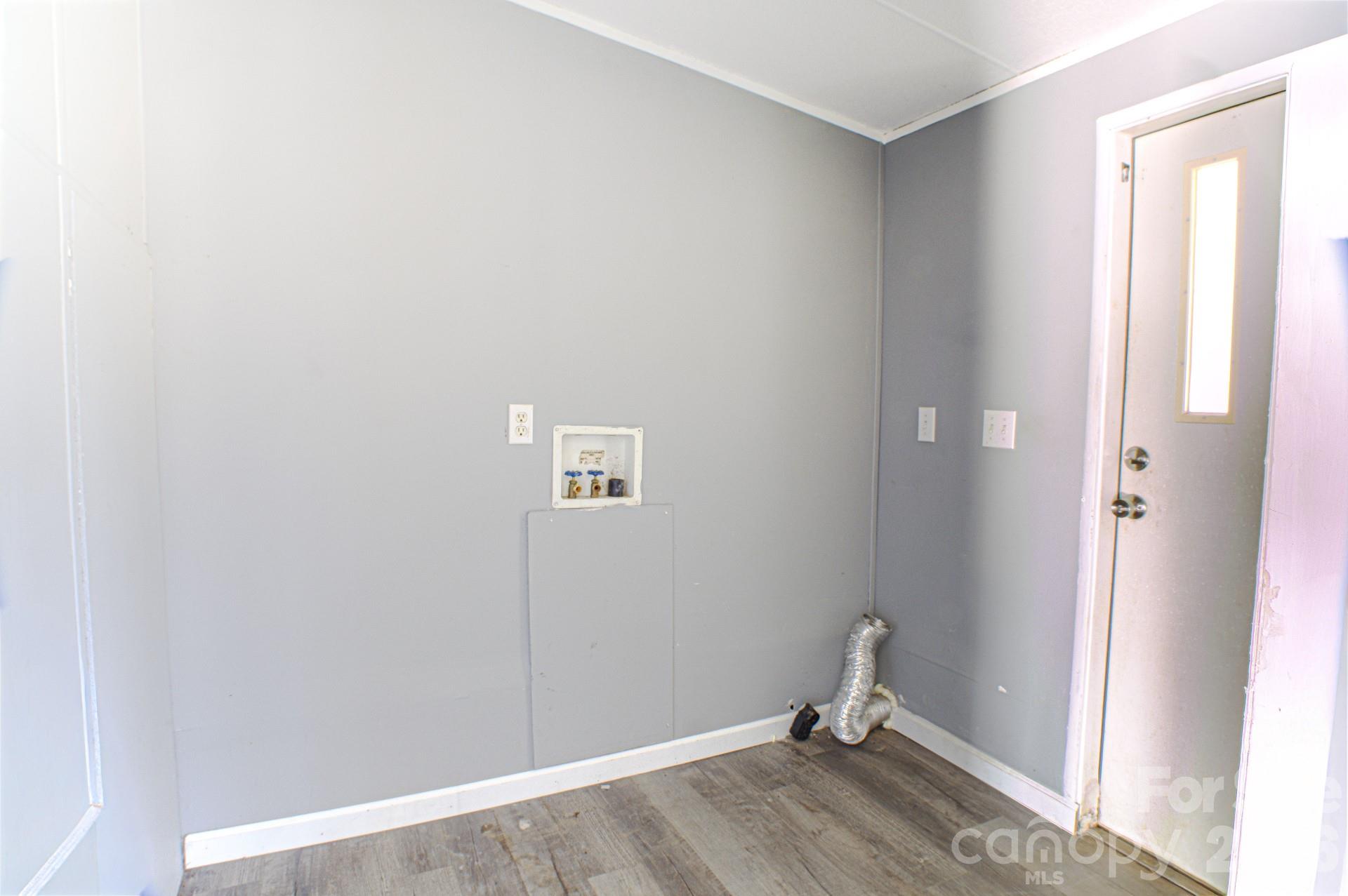B and J Meadows - Residential