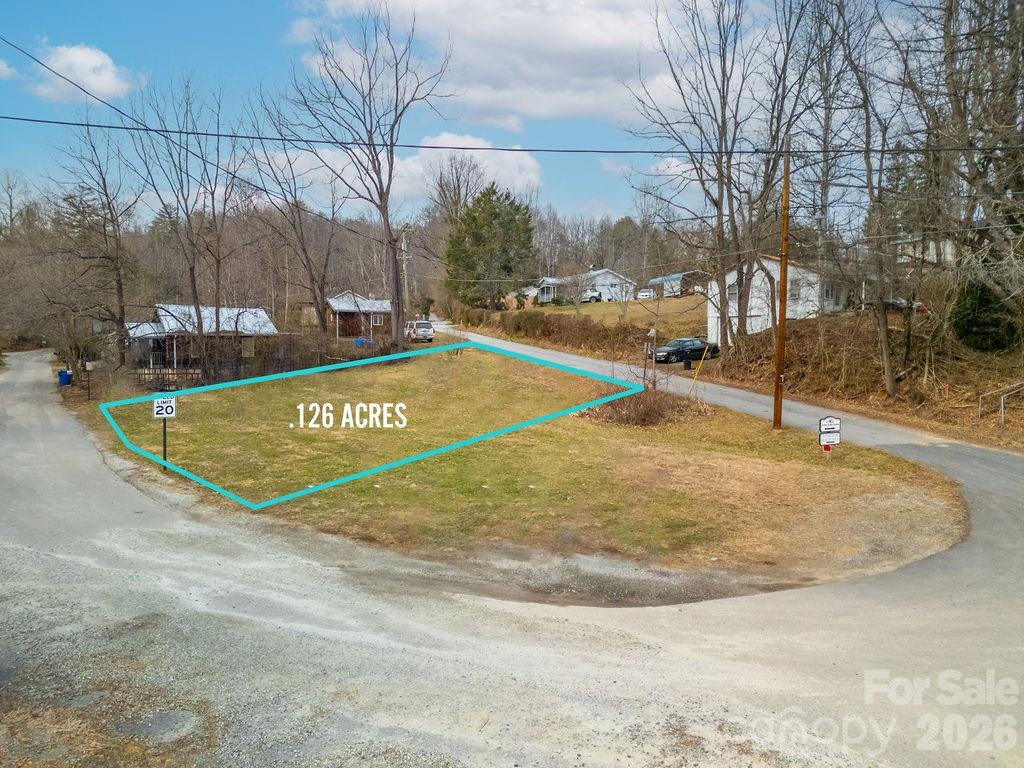 Downtown Brevard lot with gentle topography. This property is located just a quick stroll to the Lumberyard district and the Brevard bike path leading to Pisgah National Forest. The lot is already cleared and recently surveyed. If you are dreaming about building on a quiet street, close to the Bracken Mountain Preserve, Brevard Music Center and downtown shops and dining look no further. Adjacent property also for sale see MLS #4342155