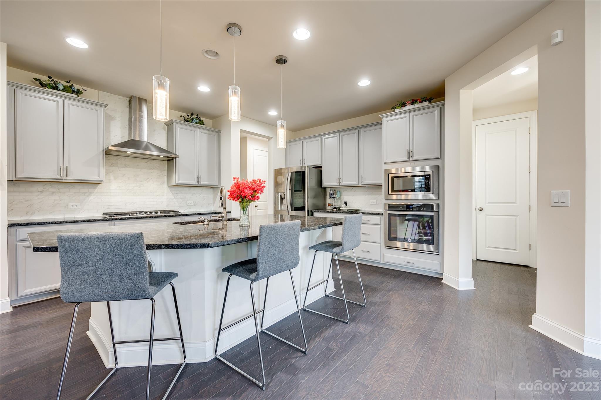 Oakland Pointe - Residential