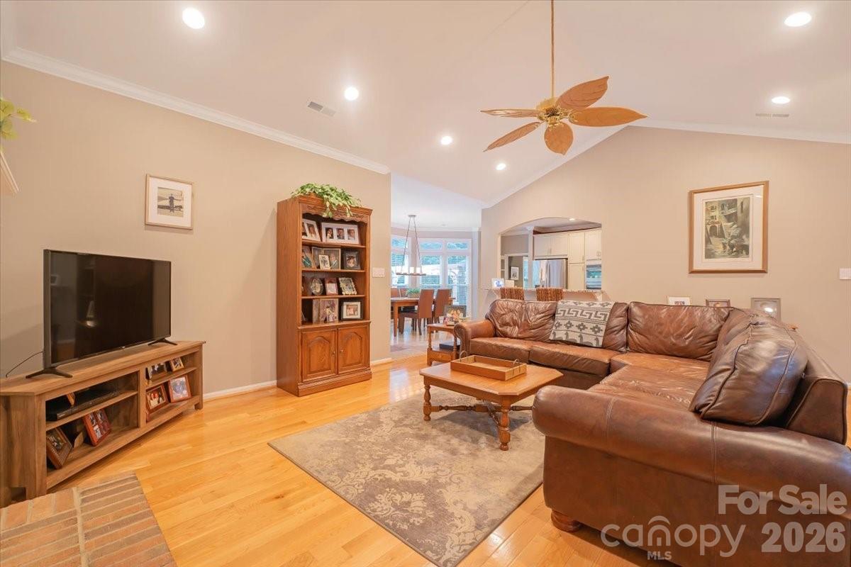Riverpointe - Residential