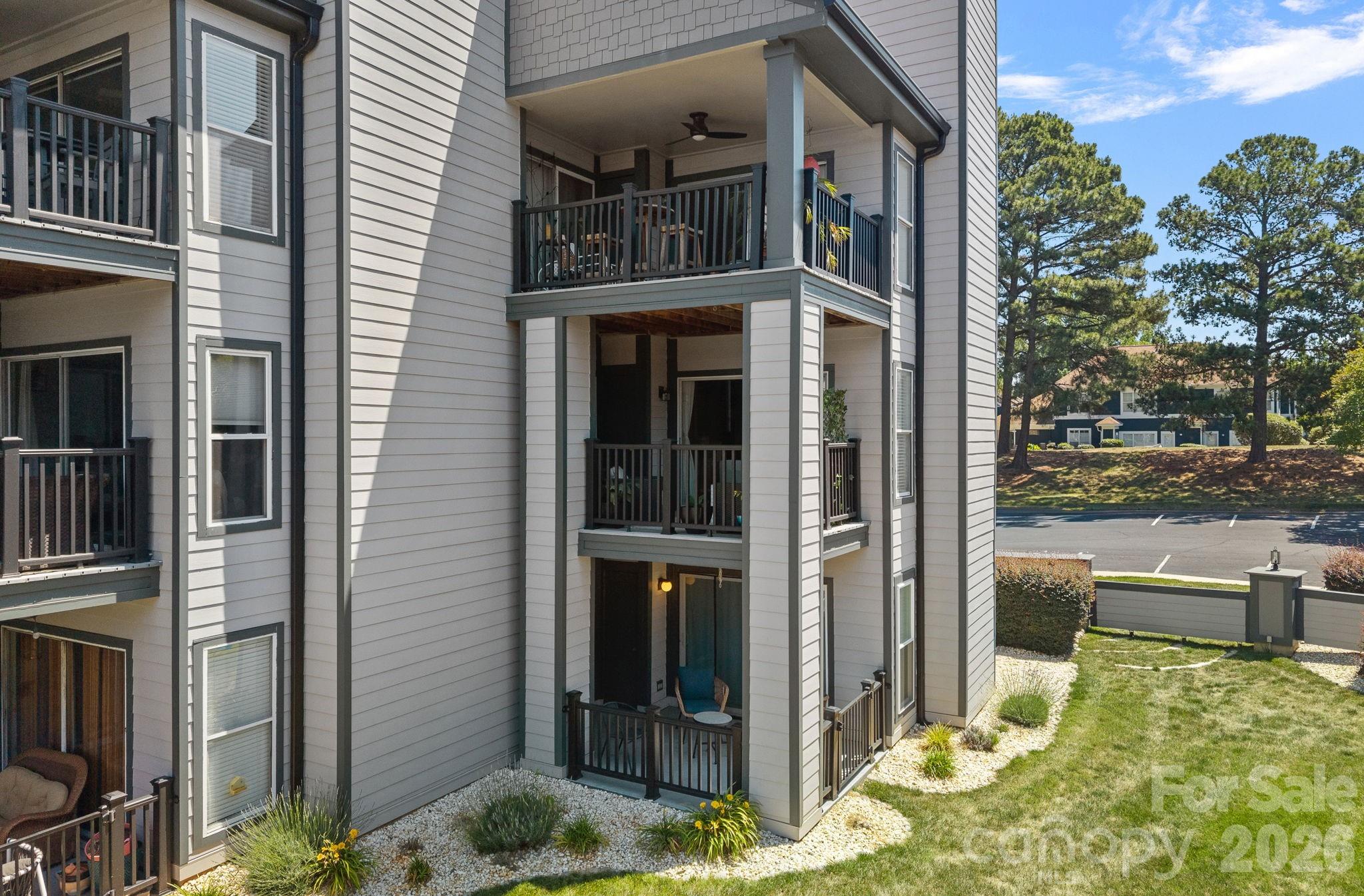Vineyard Point - Residential