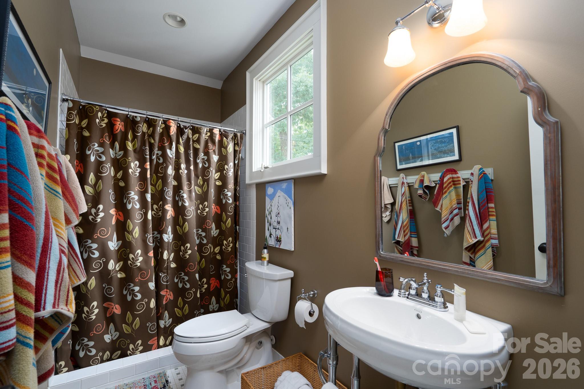 Uwharrie Point - Residential
