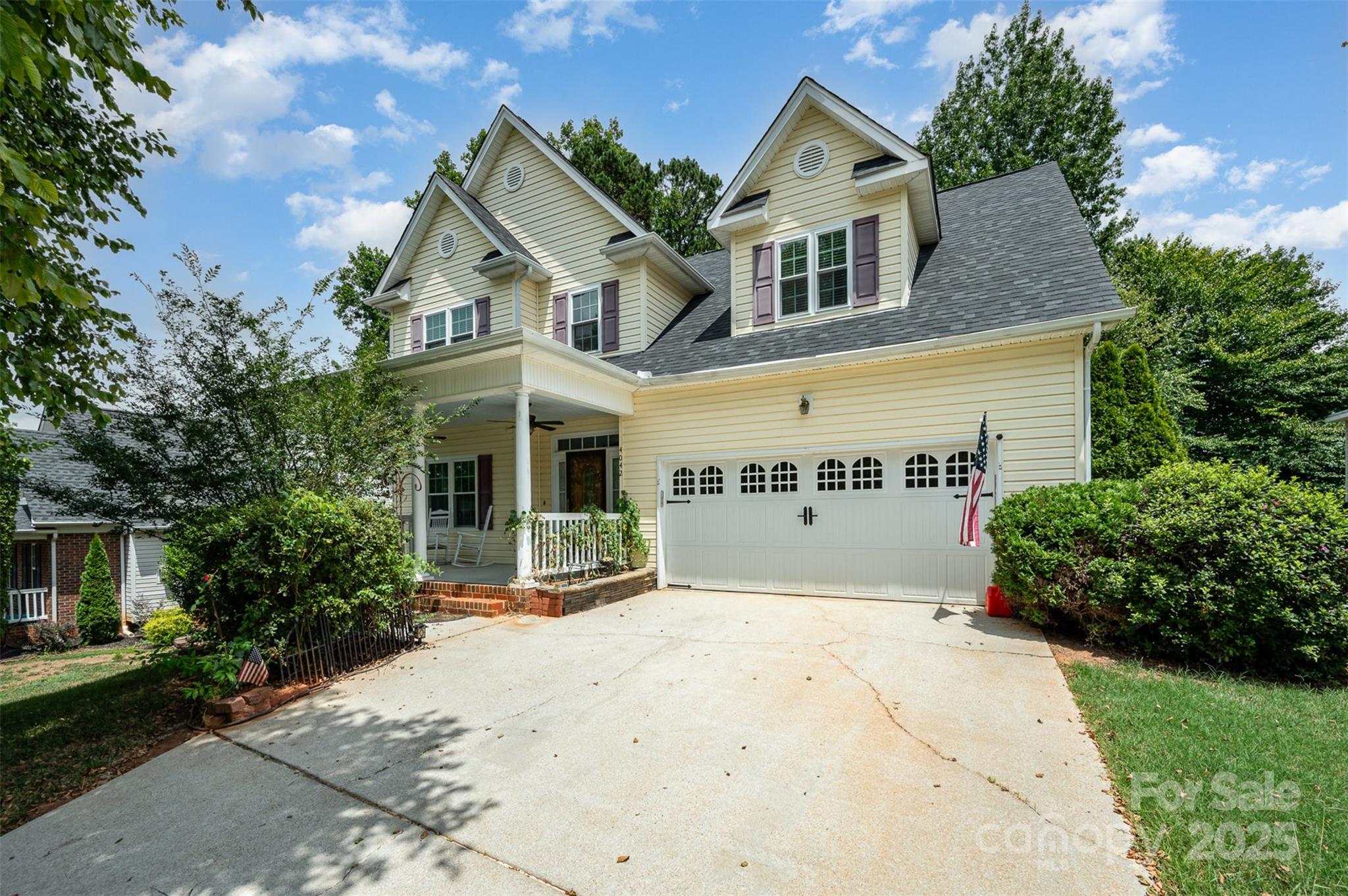 River Falls - Residential