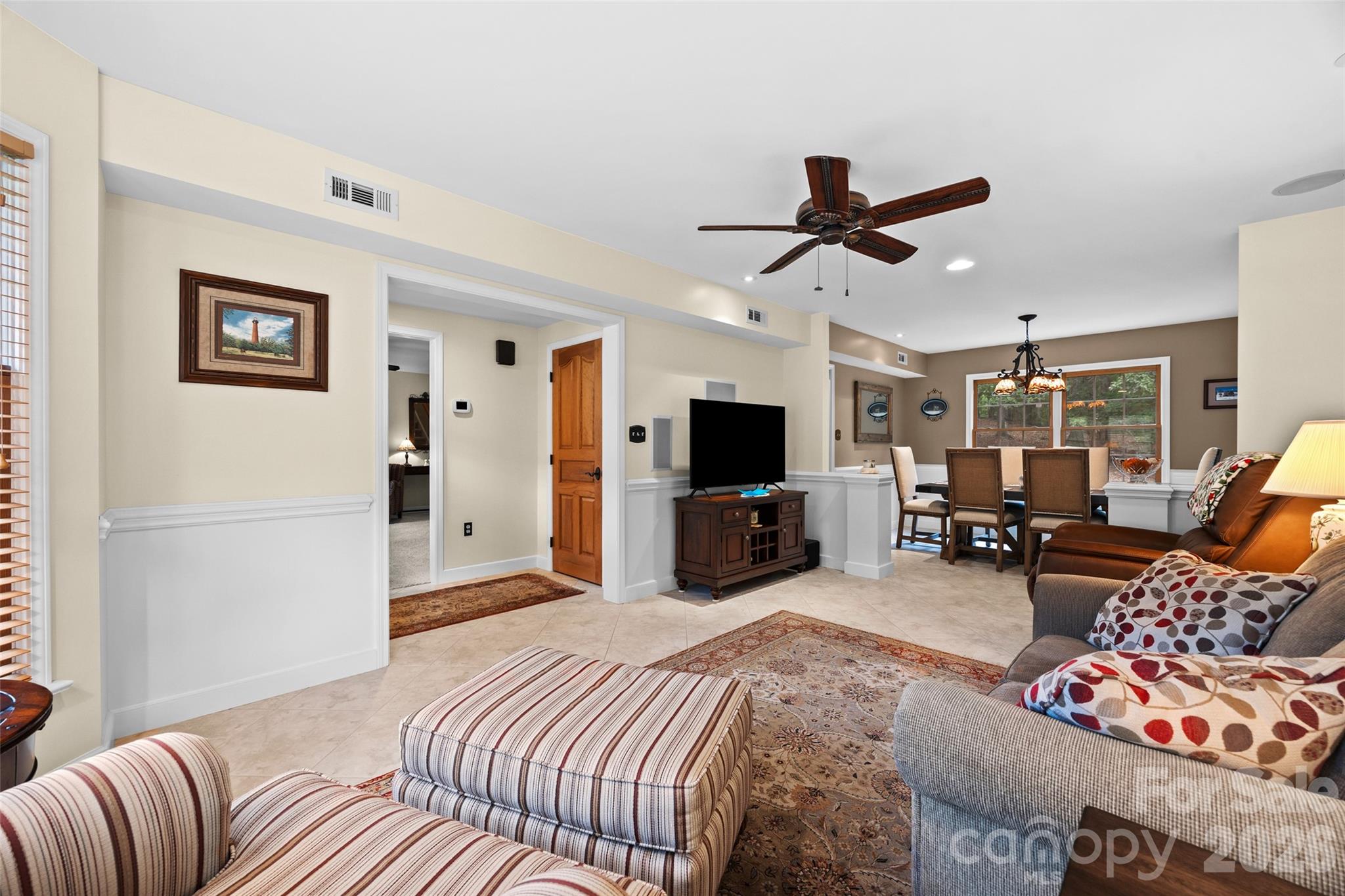 Settlers Landing - Residential