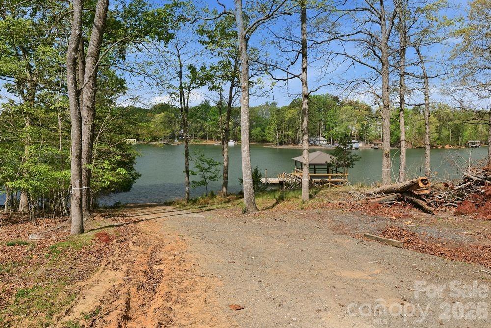 The Coves on Lake Wylie - Residential