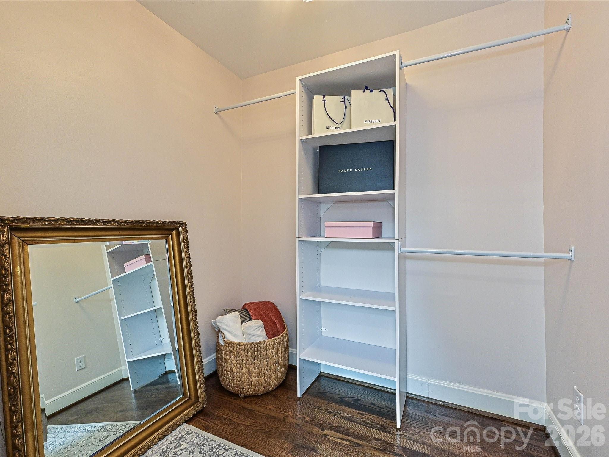 Starmount - Residential