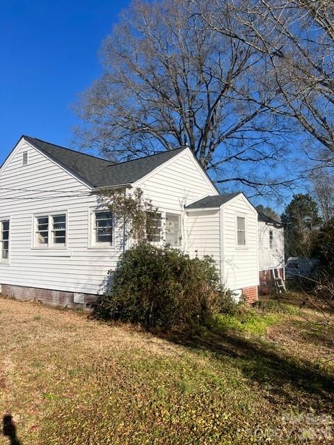 ATTENTION INVESTORS!!!  Here is your next value-add project. This 2-bedroom, 2-bathroom single-family home sits on a .38 acres lot and is being sold as-is, offering investors a blank canvas with serious upside potential. Approximately half of the home is already stripped to the studs, giving you the rare advantage of starting your renovation with demo work largely done.
This home offers solid bones that will shine with the right renovation. Outside, the lot offers room to breathe with a detached garage and lots of privacy. 

Sellers are very motivated. Schedule your contractor walkthrough today.