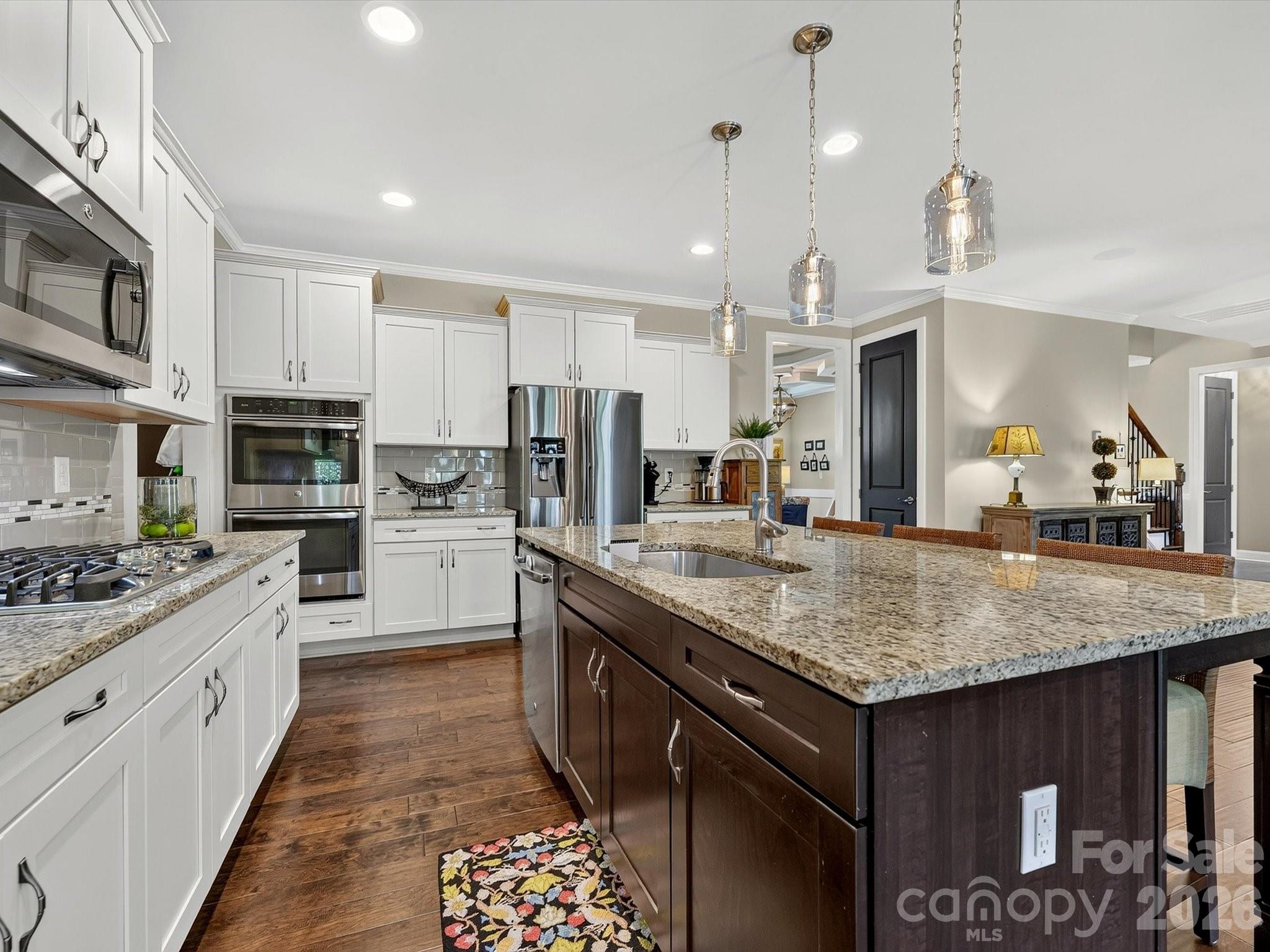 Sardis Lane - Residential