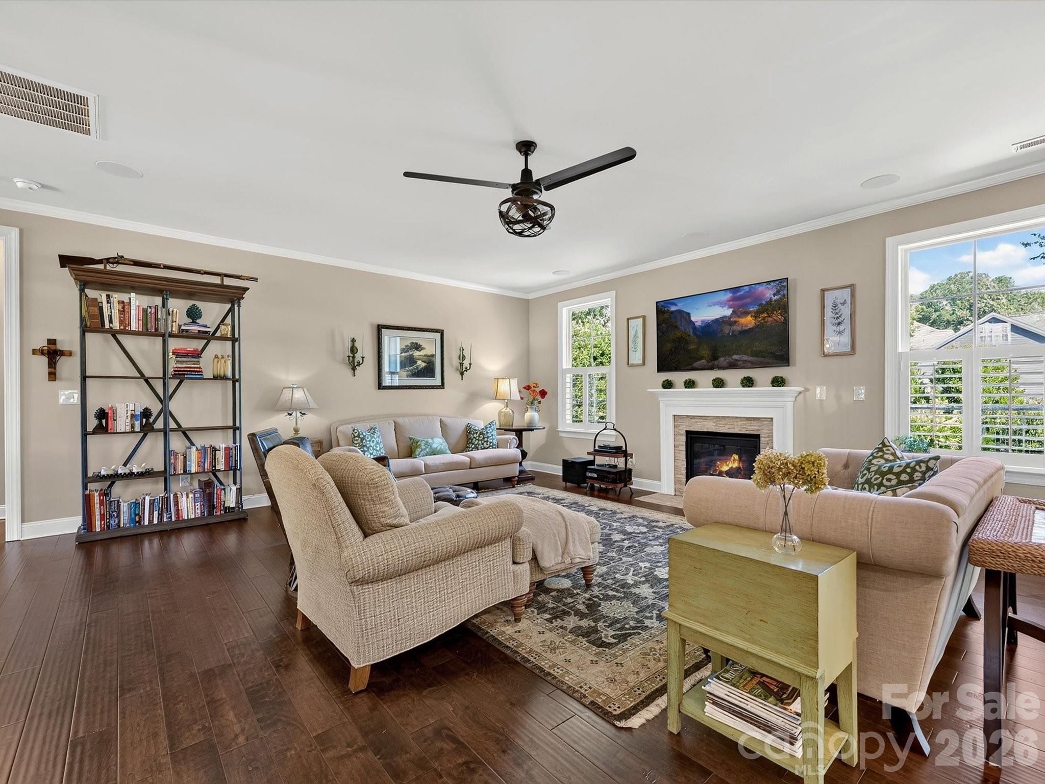 Sardis Lane - Residential