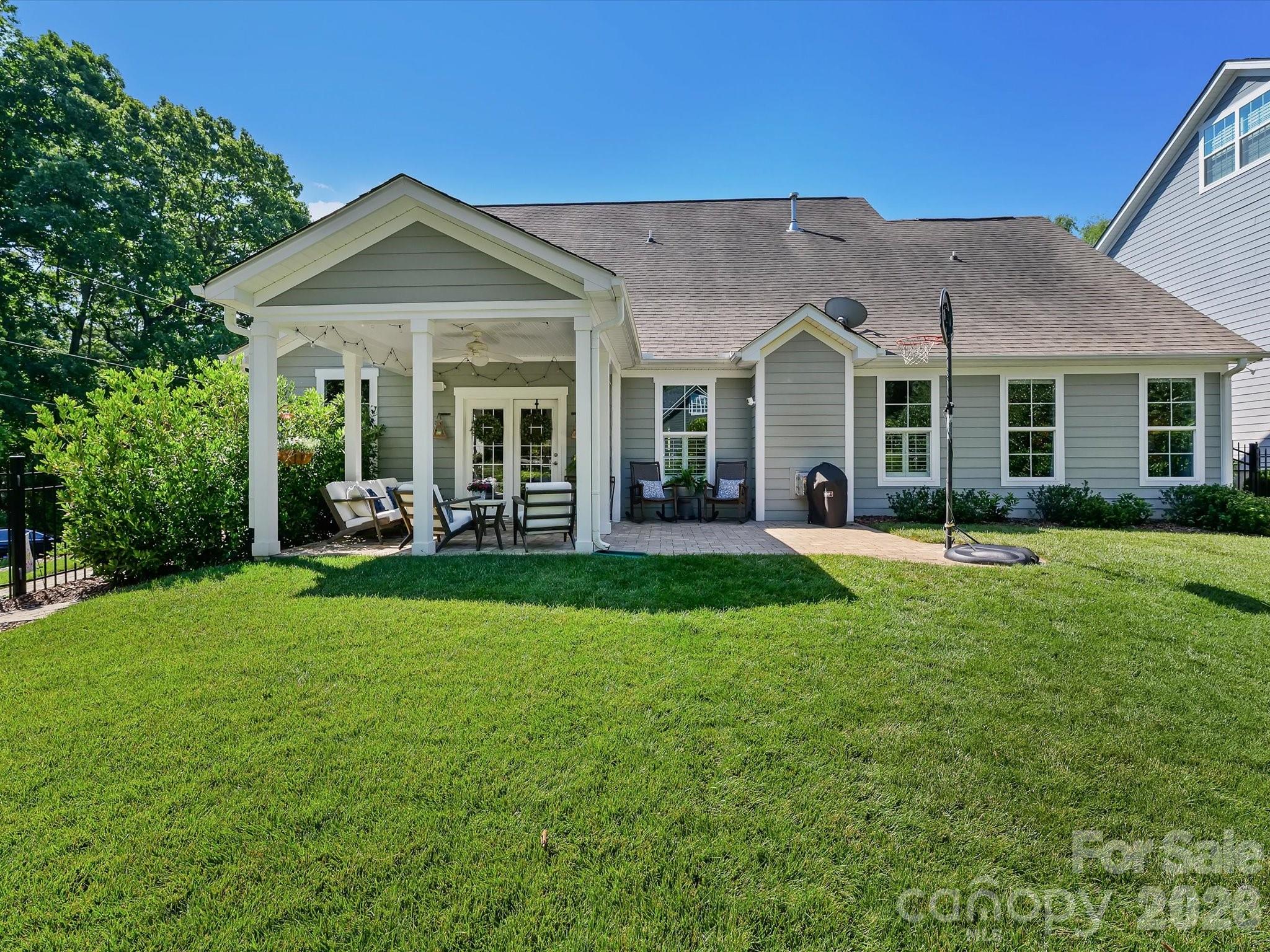 Sardis Lane - Residential